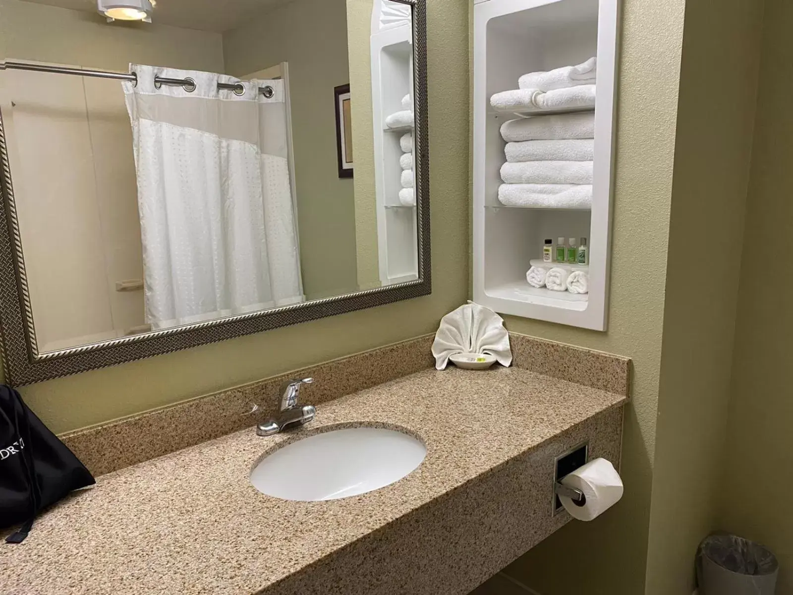 Bathroom in Hotel Marguerite Anaheim - Garden Grove, Trademark Collection