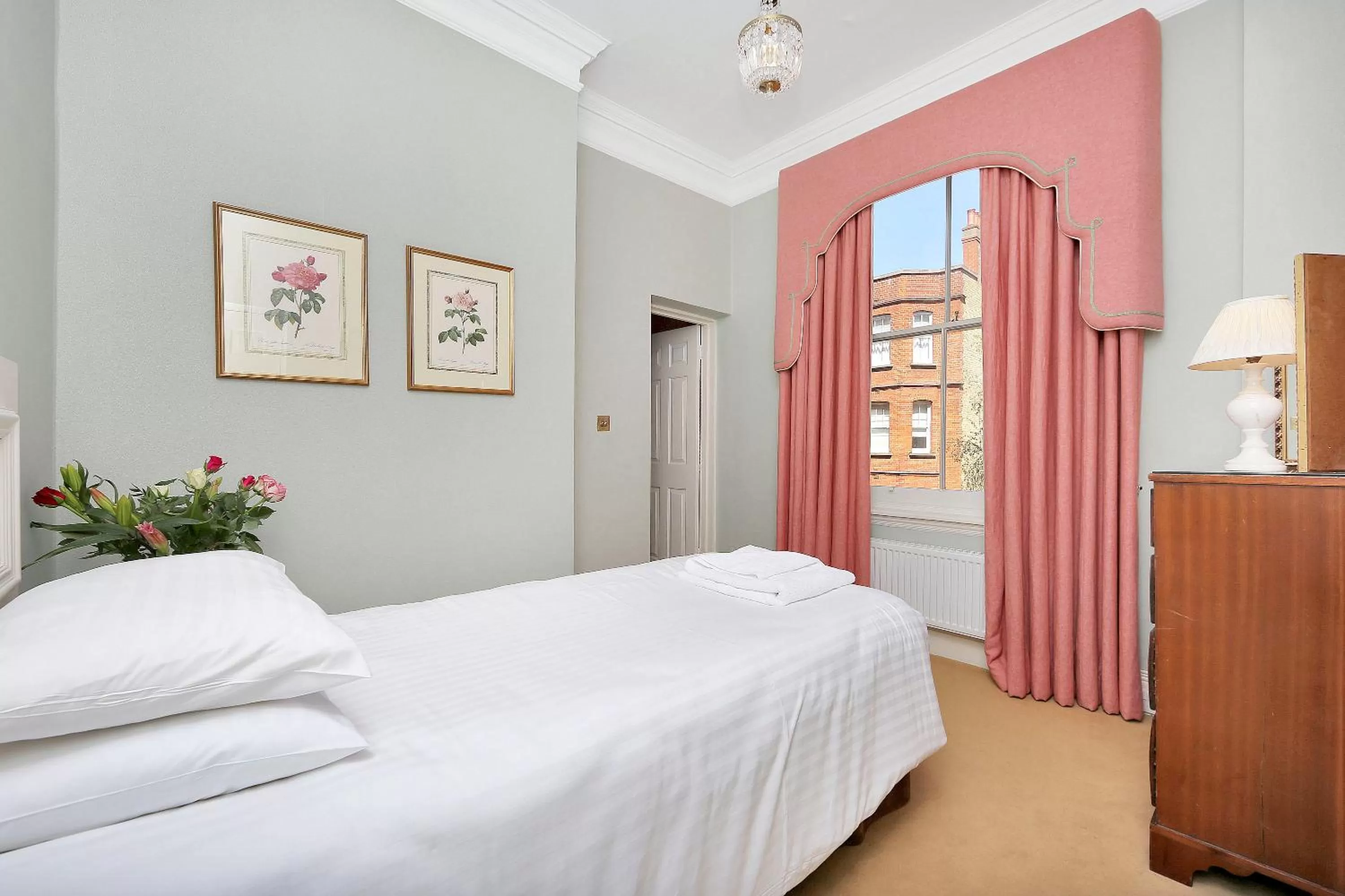 Bedroom, Bed in No1 The Mansions By Mansley