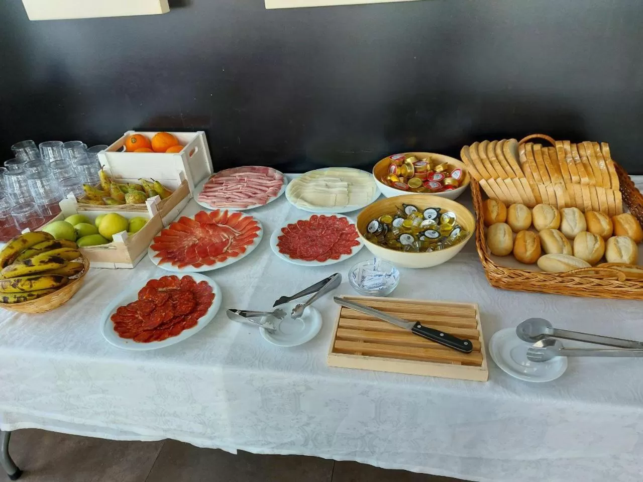 Breakfast in Fuente del Miro