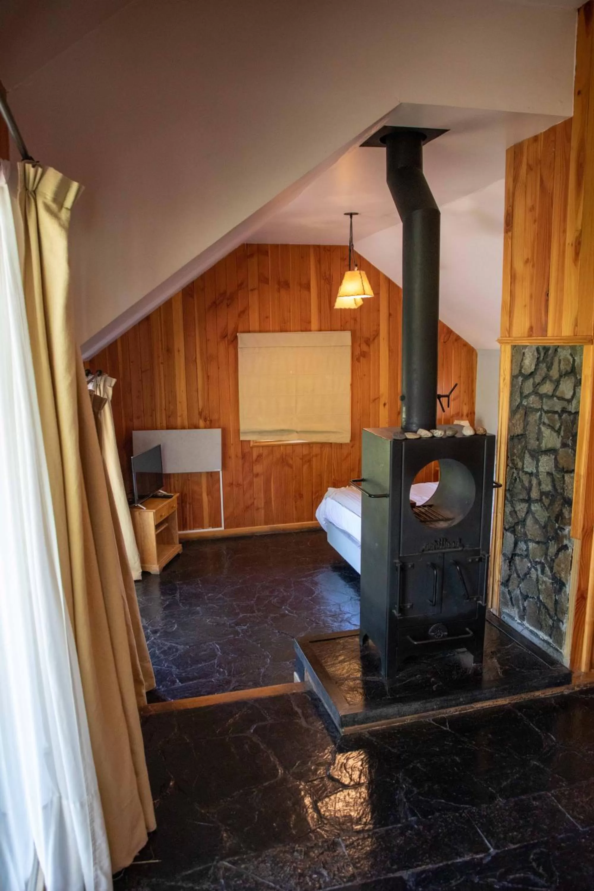 Bed in Arrayan Lake View Mountain Lodge & Casa De Te Arrayan