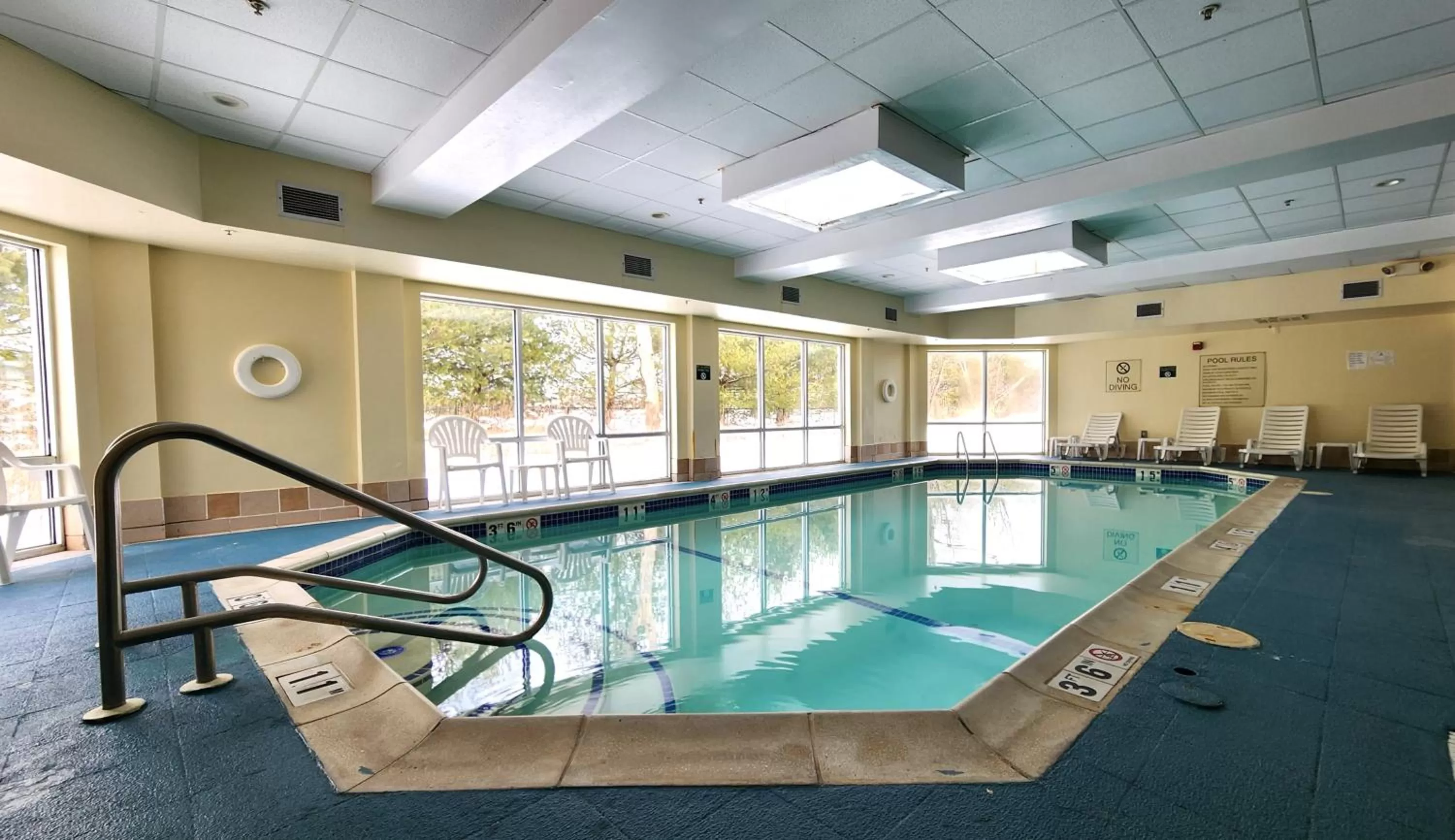 Property building in Comfort Inn & Suites Mount Pocono