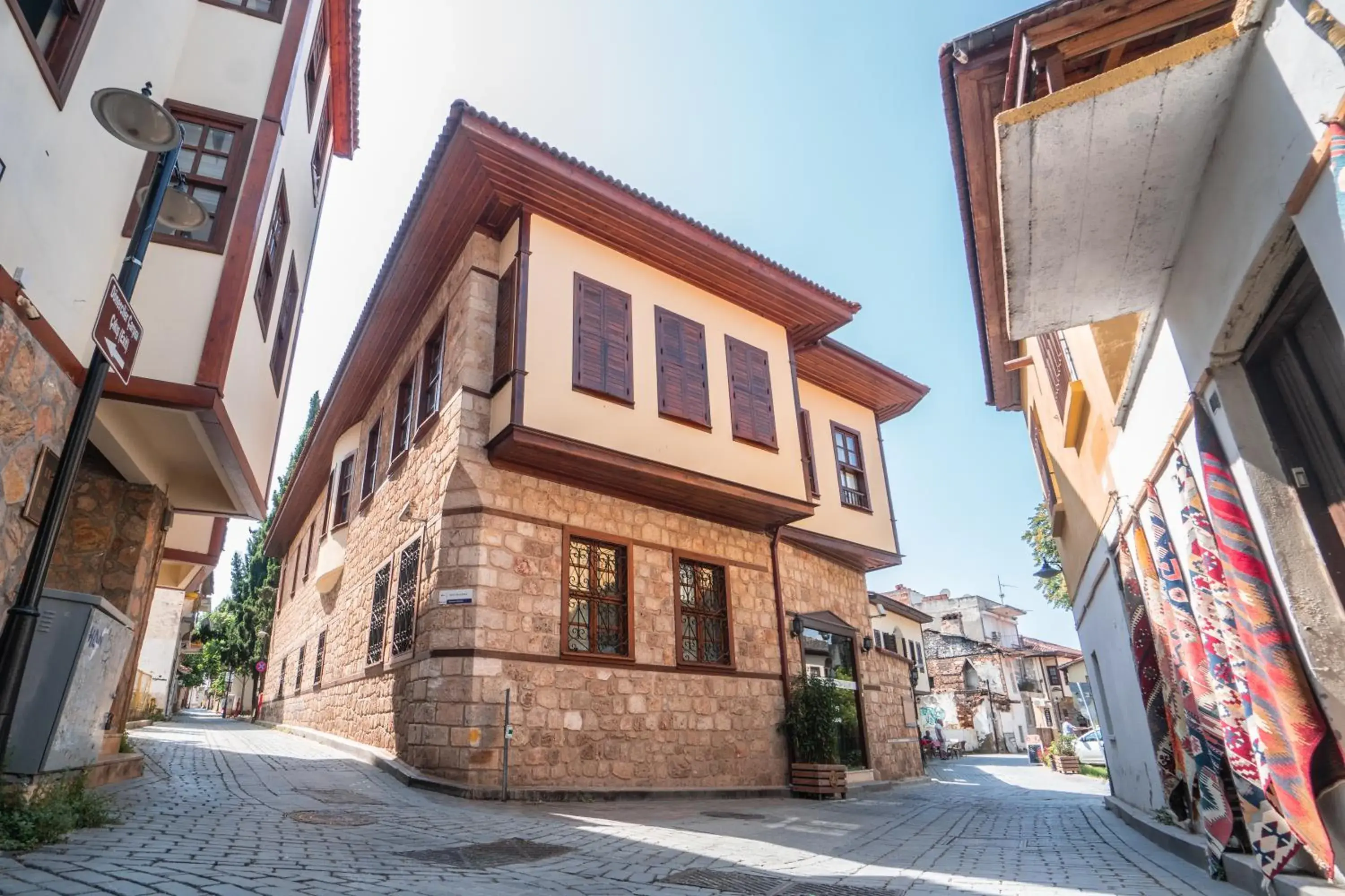 Property building in Eski Masal Hotel - Special Class Property building in Eski Masal Hotel - Special Class