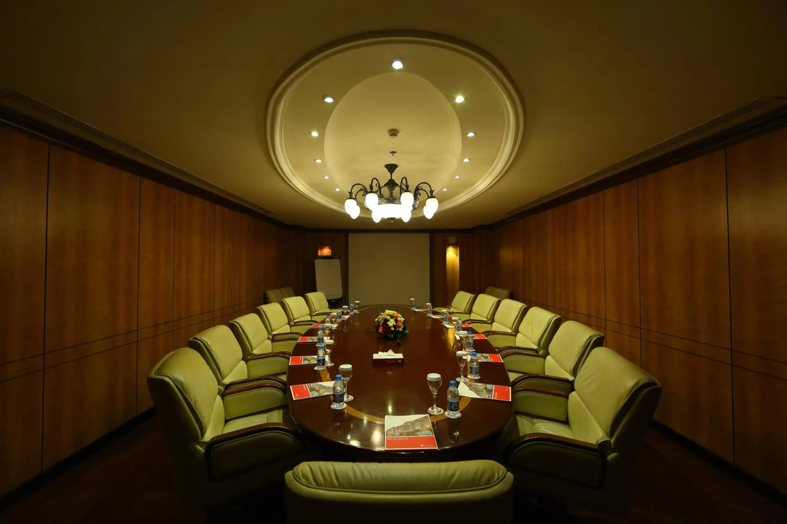 Meeting/conference room in Ramada by Wyndham Dammam Khaleej Road