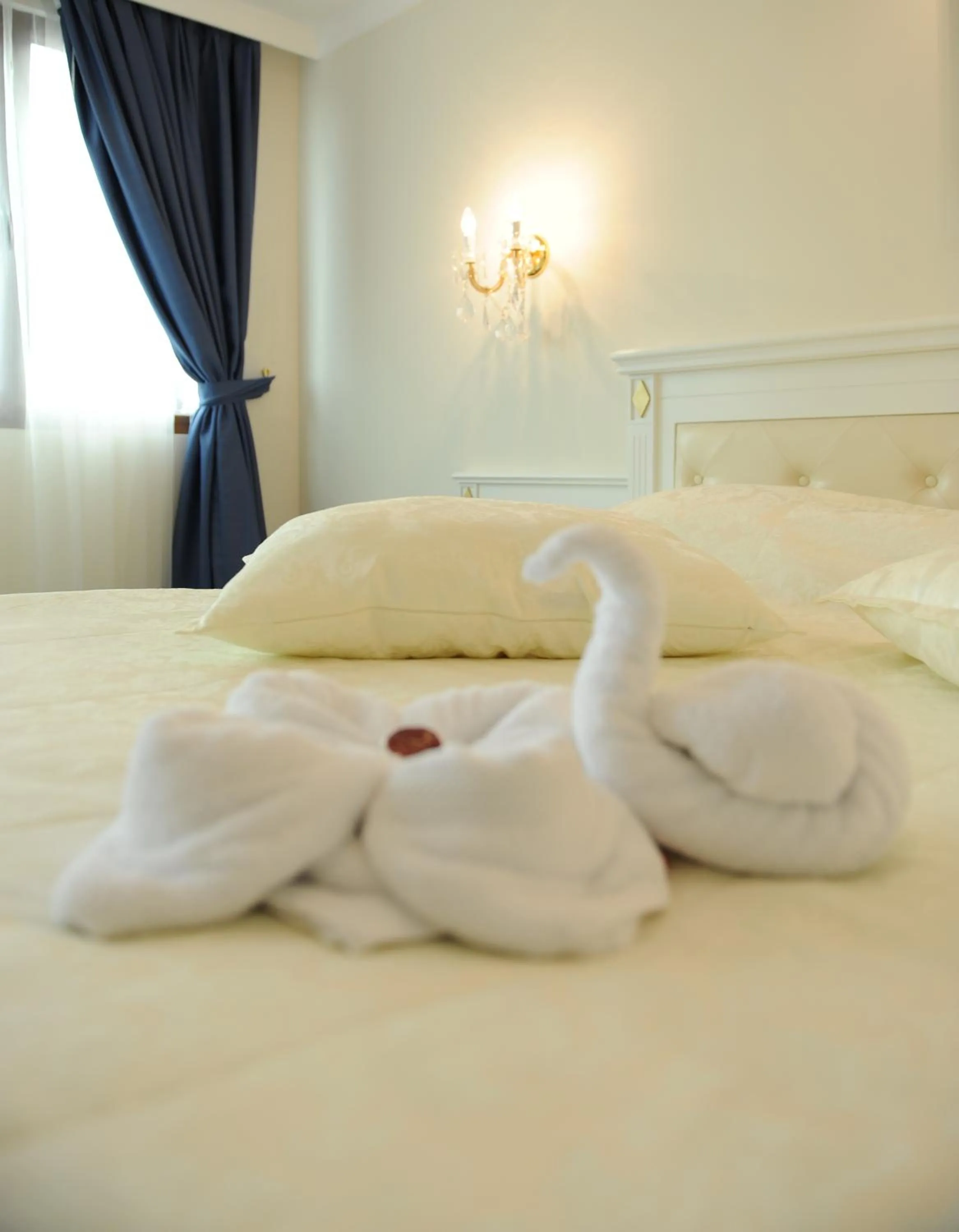 Decorative detail, Bed in Millenium Palace