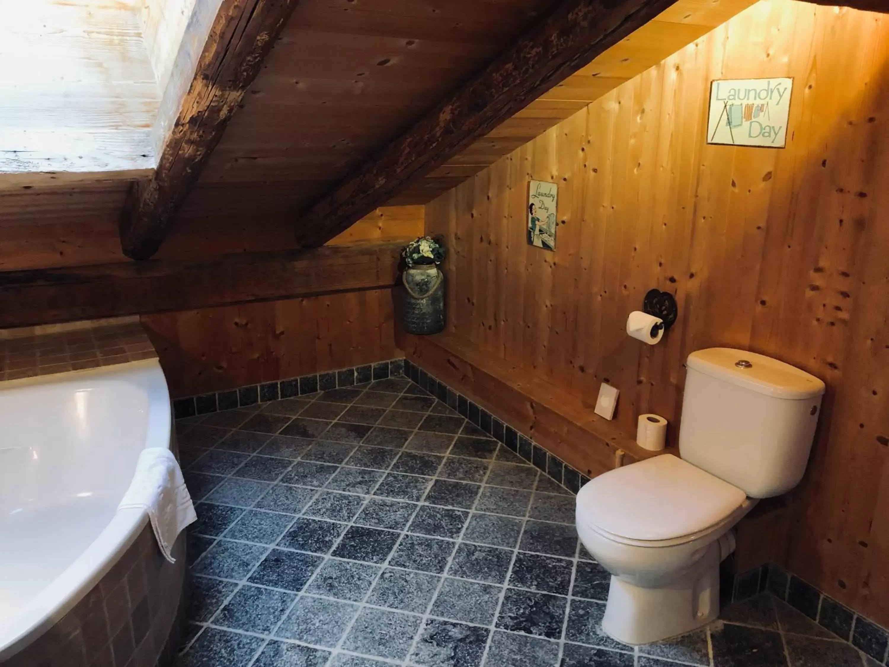 Bathroom in Le Coin Savoyard