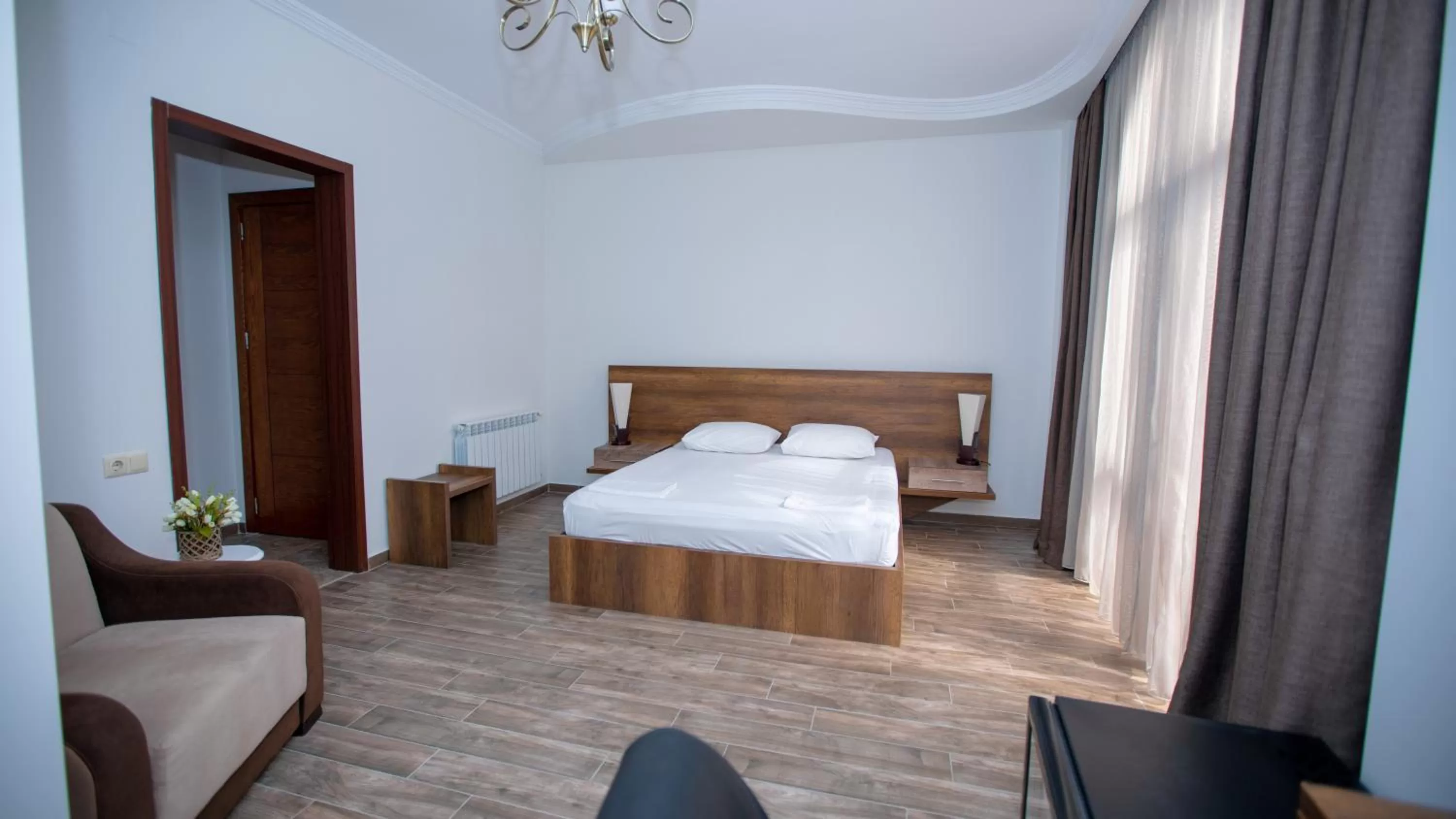 Bed in Royal Venezia Hotel