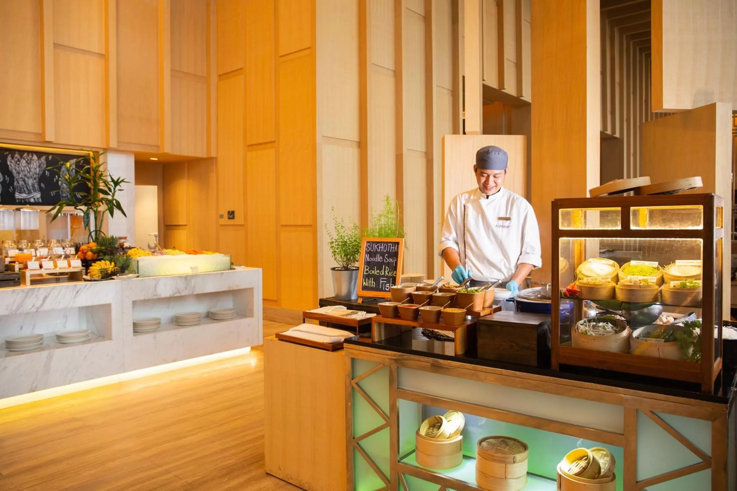 Food and drinks in Avani Plus Riverside Bangkok Hotel