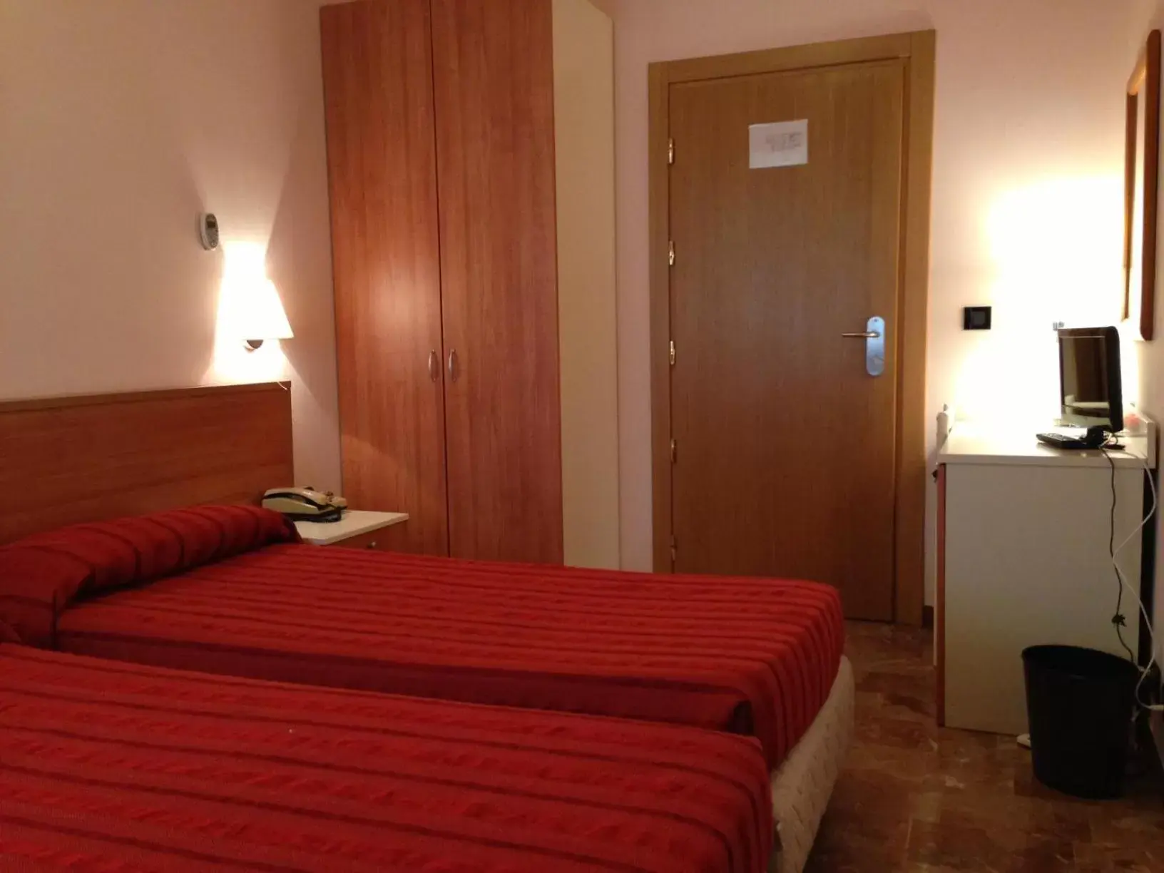 Bedroom, Bed in Hotel Delle Rose