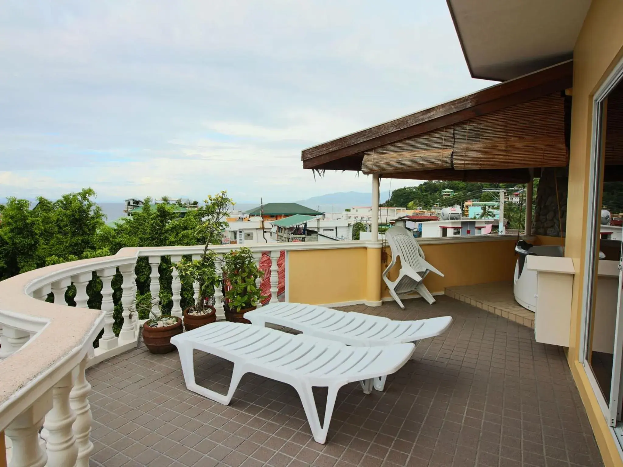 Balcony/Terrace in Mermaid Resort and Dive Center