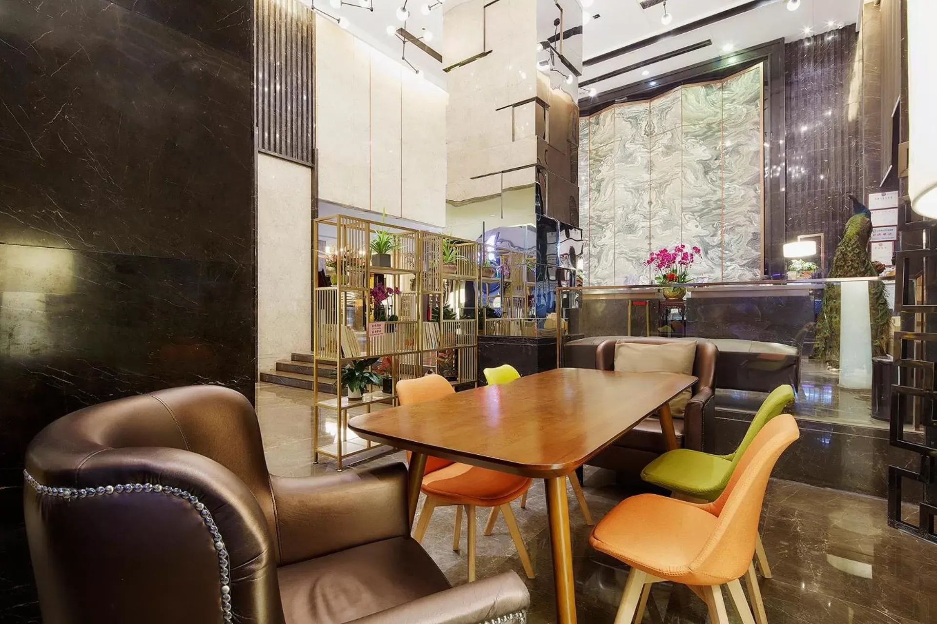 Lounge or bar, Lounge/Bar in Insail Hotels ( Huanshi Road Taojin Metro Station Guangzhou)