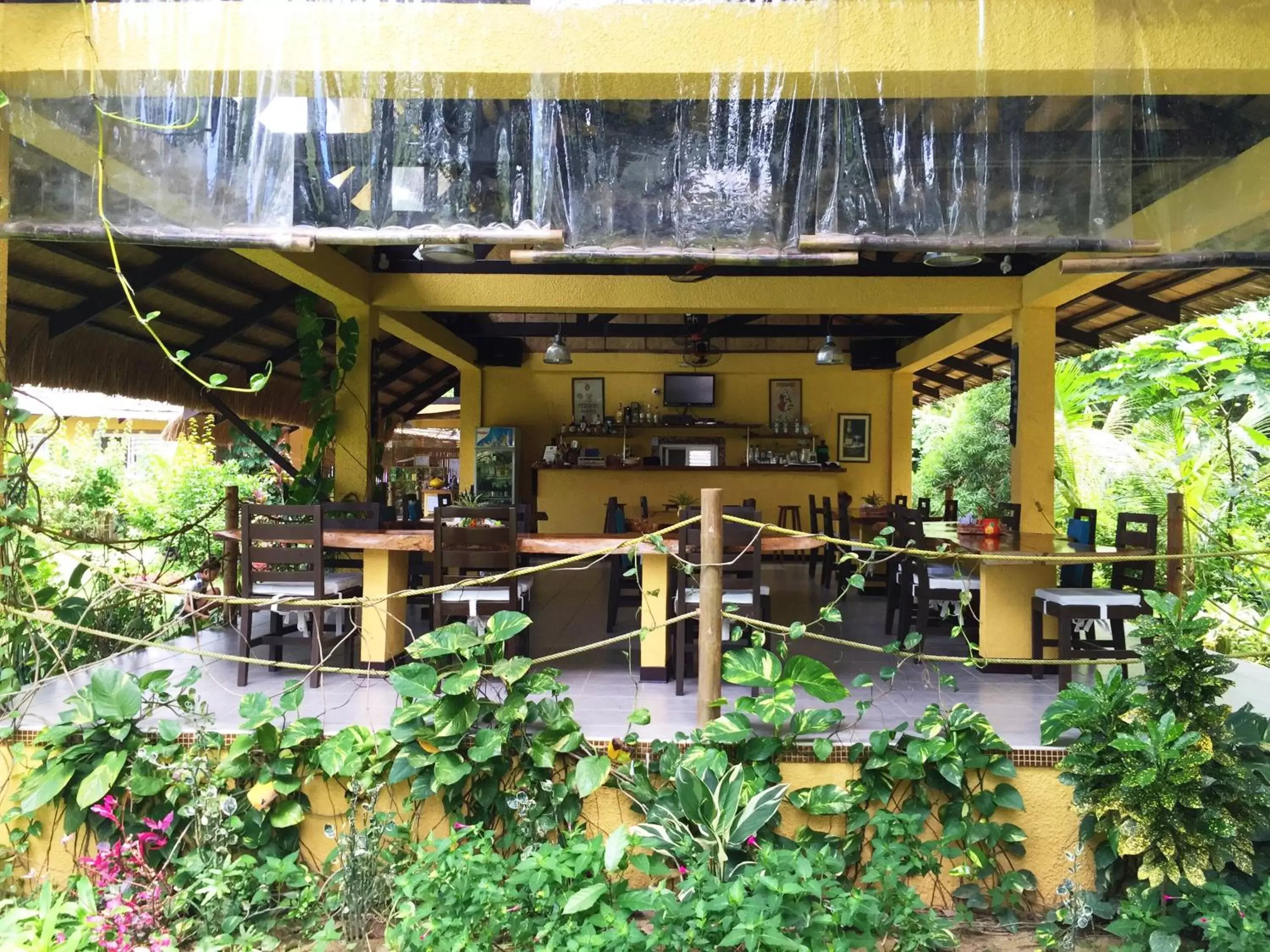 Restaurant/Places to Eat in La Natura Resort