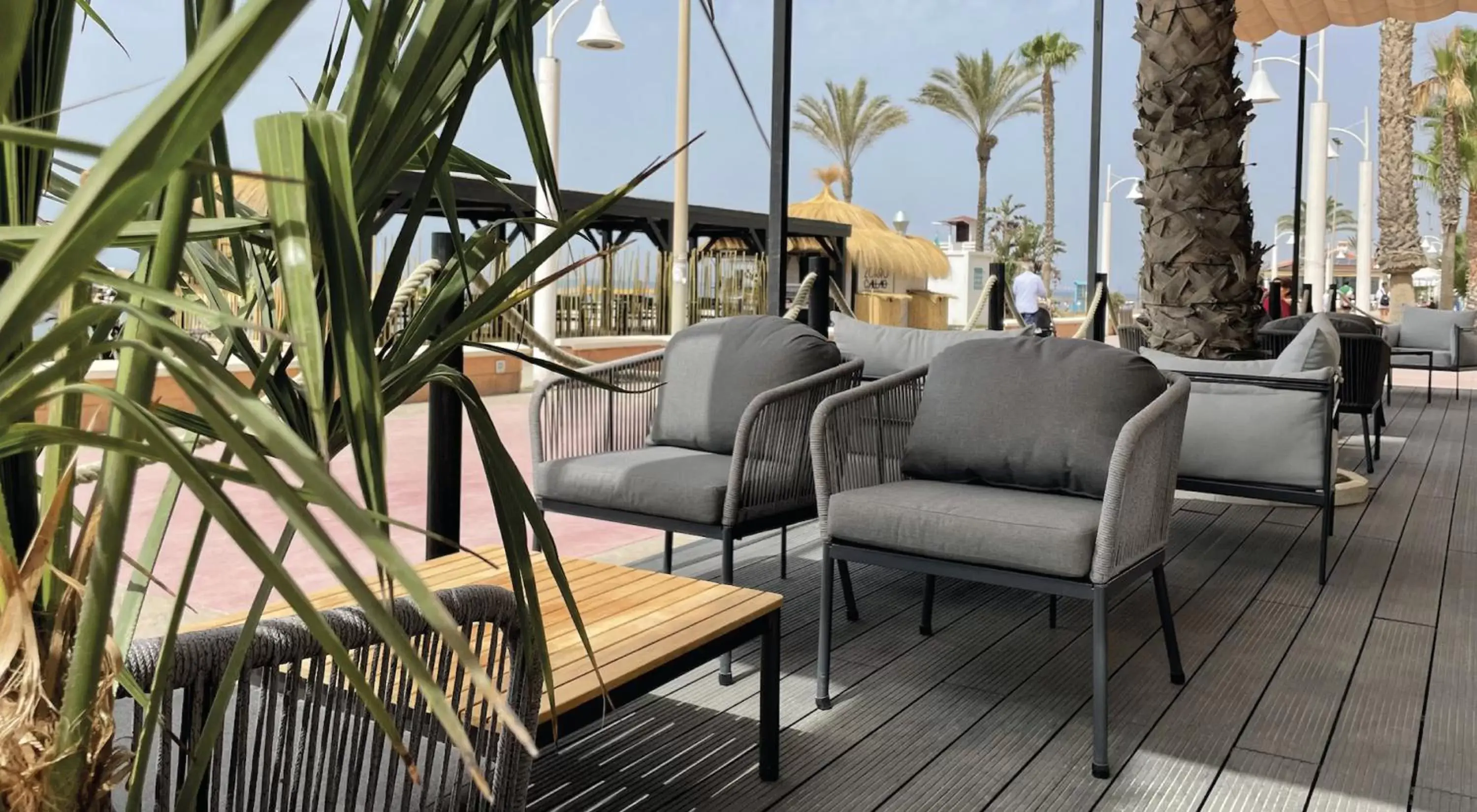 Balcony/Terrace, Seating Area in Fay Victoria Beach