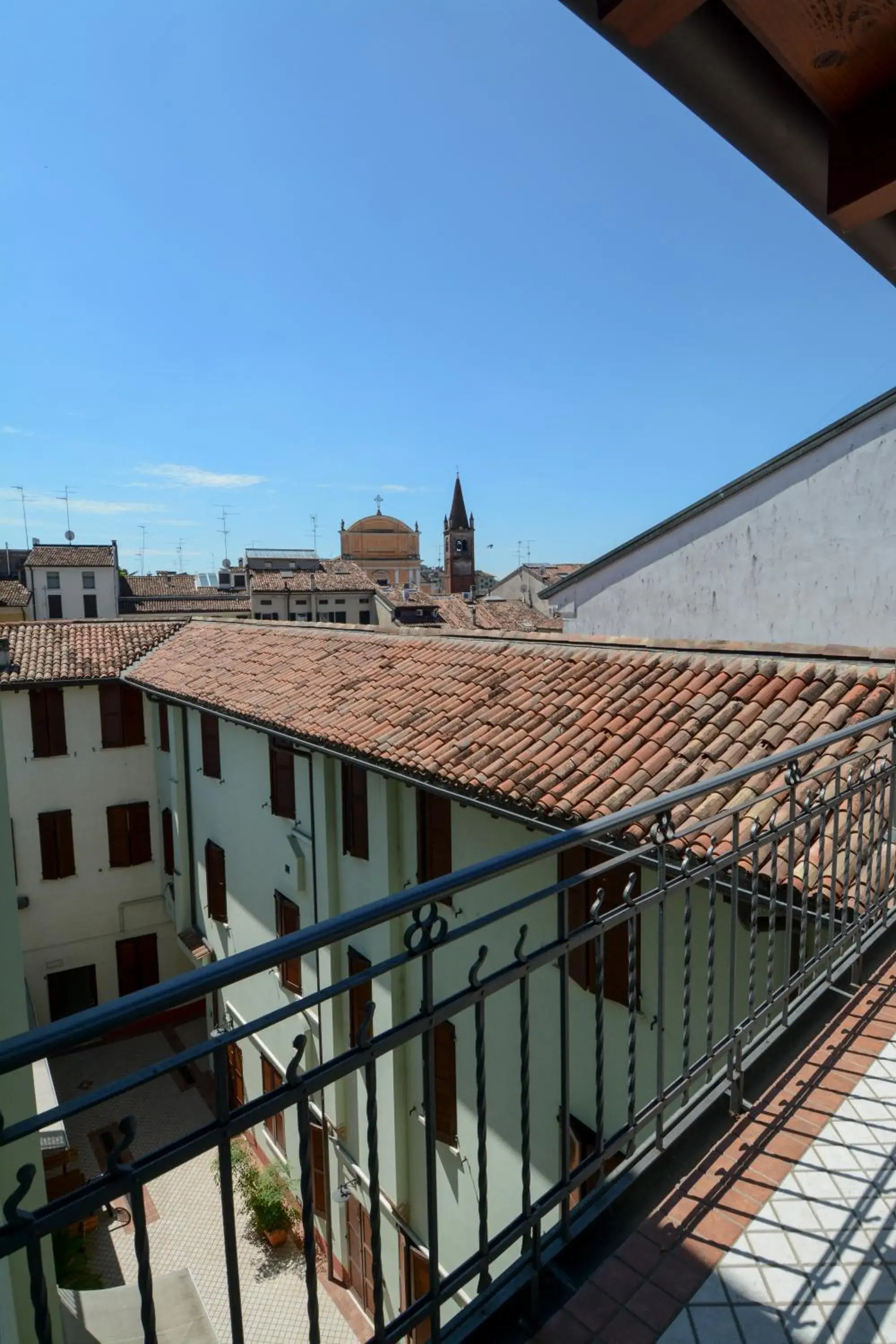 Bird's eye view, Balcony/Terrace in Hotel Mantegna Stazione