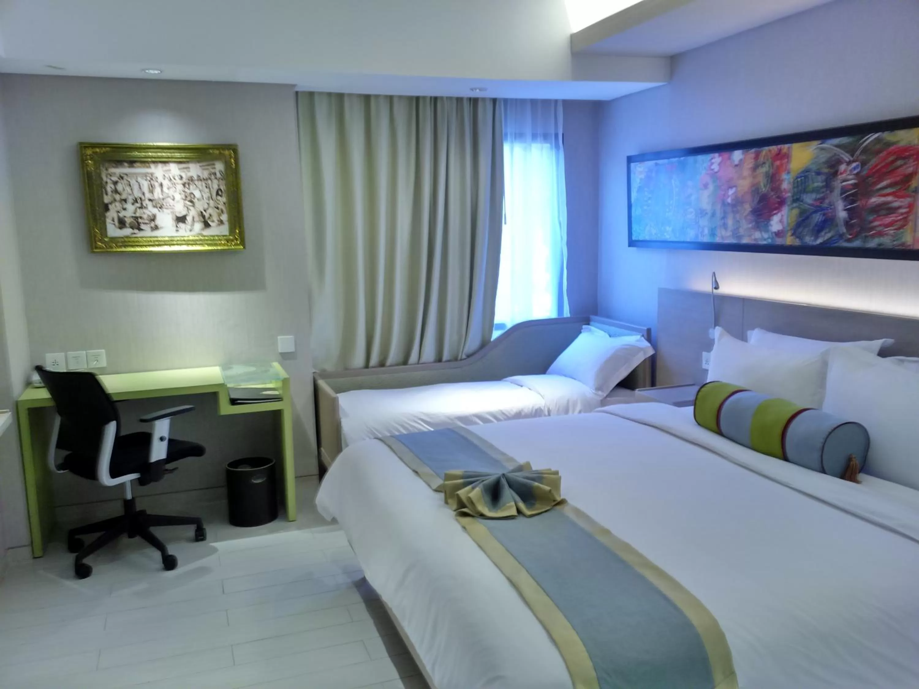 Superior Plus King Room in SenS Hotel and Spa