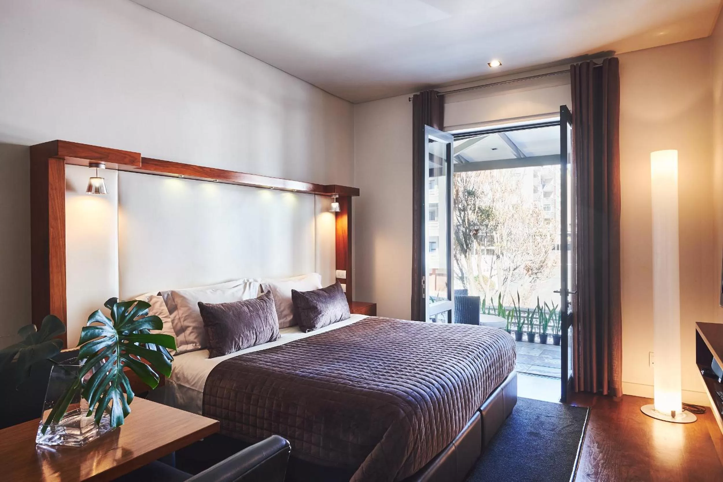 Bedroom in Hotel on the Promenade