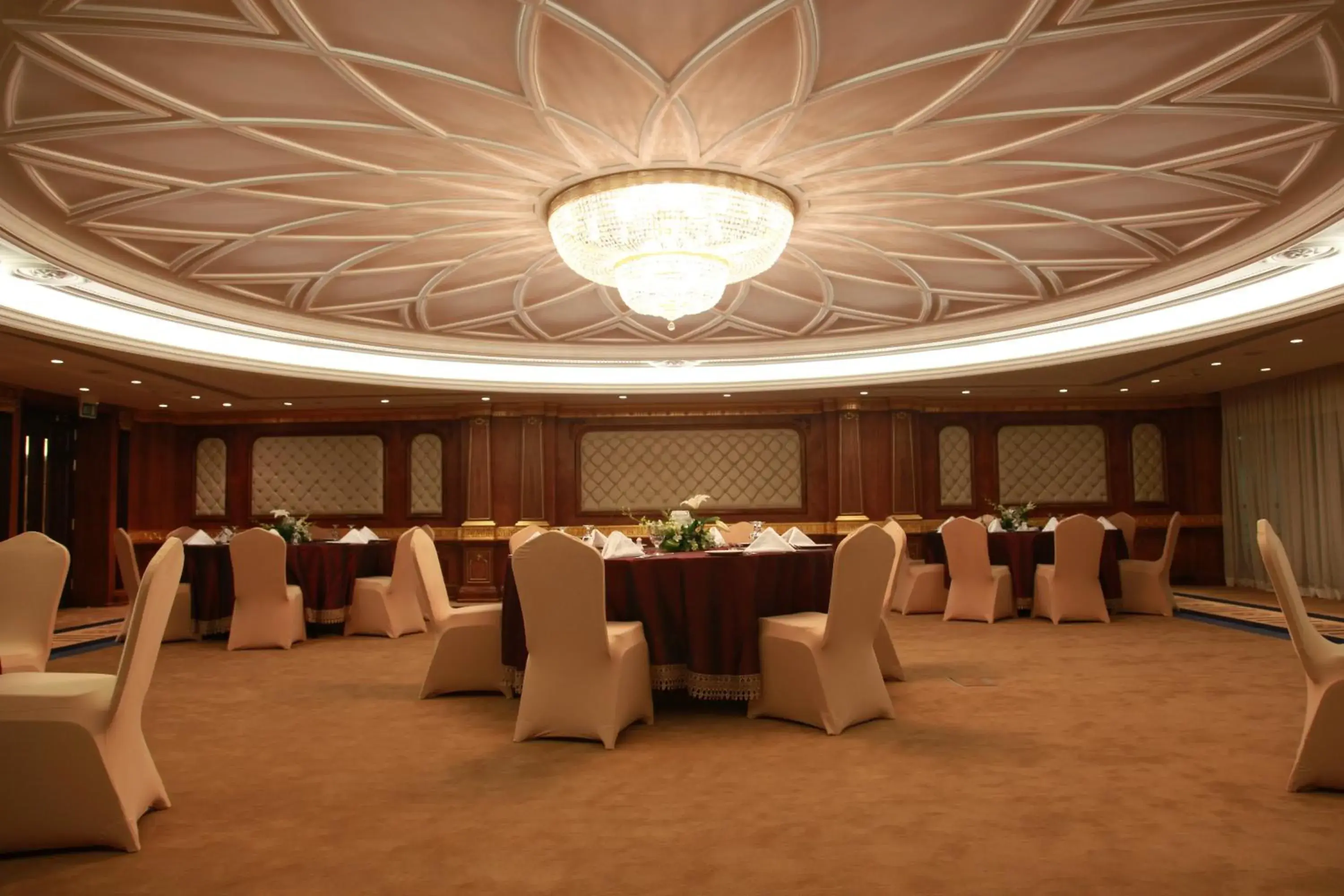 Banquet/Function facilities, Banquet Facilities in Helnan Landmark Hotel