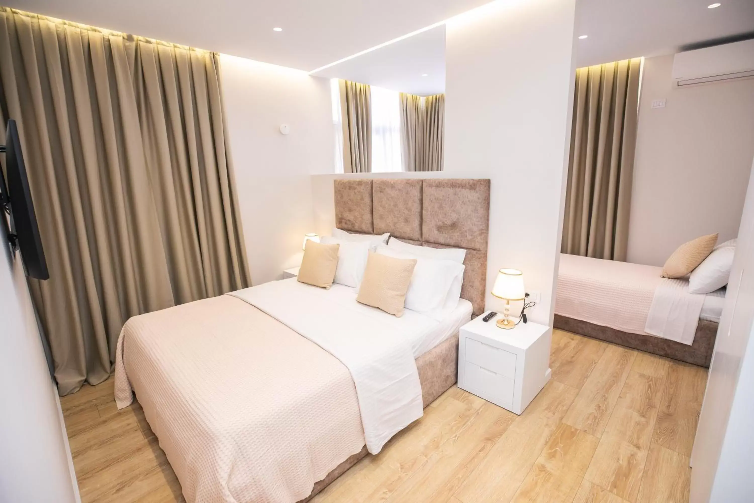 Deluxe Family Room in Hotel Elior Deluxe Family Room in Hotel Elior