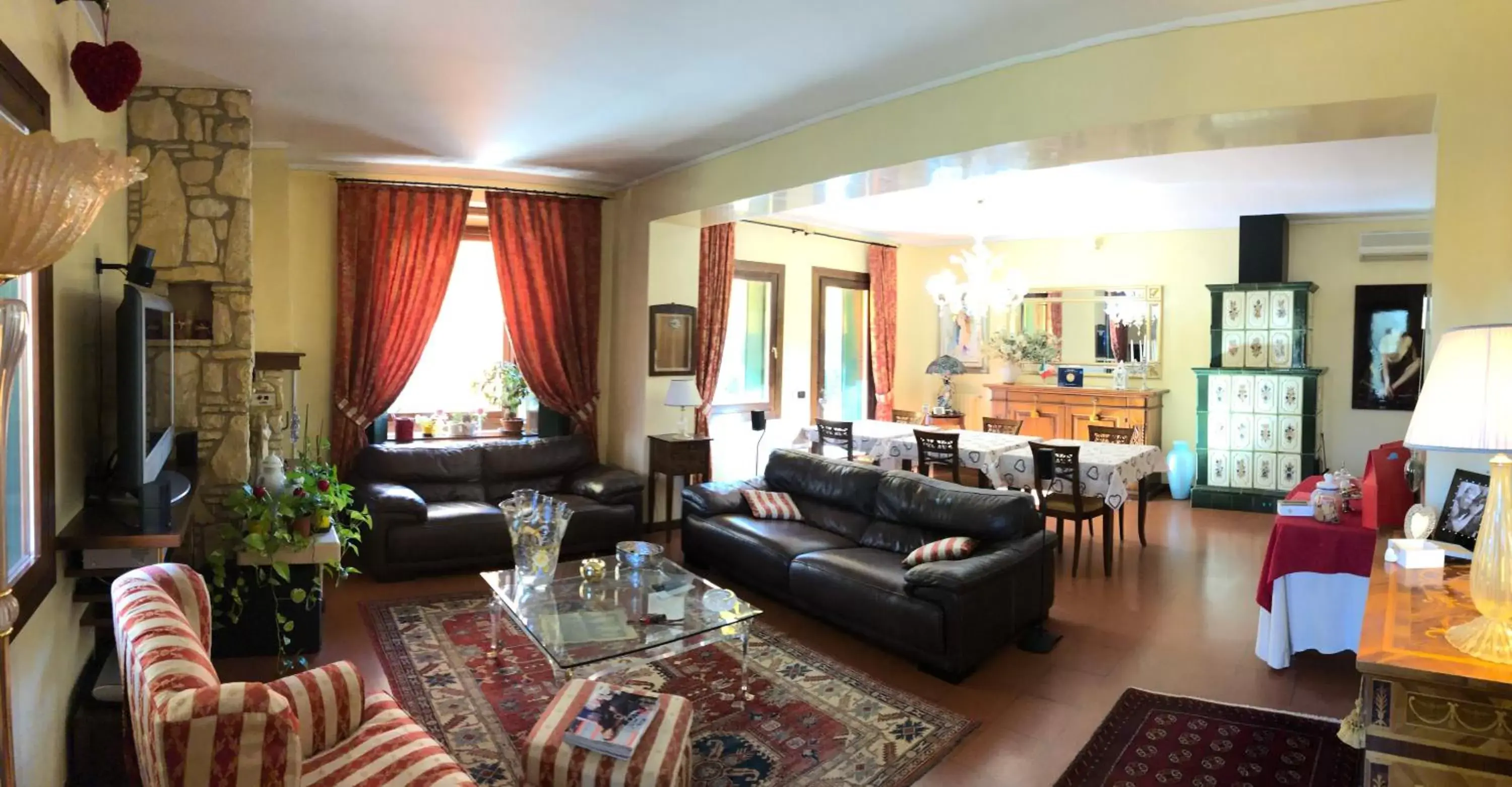 Communal lounge/ TV room, Seating Area in Villa Fior di Robinia