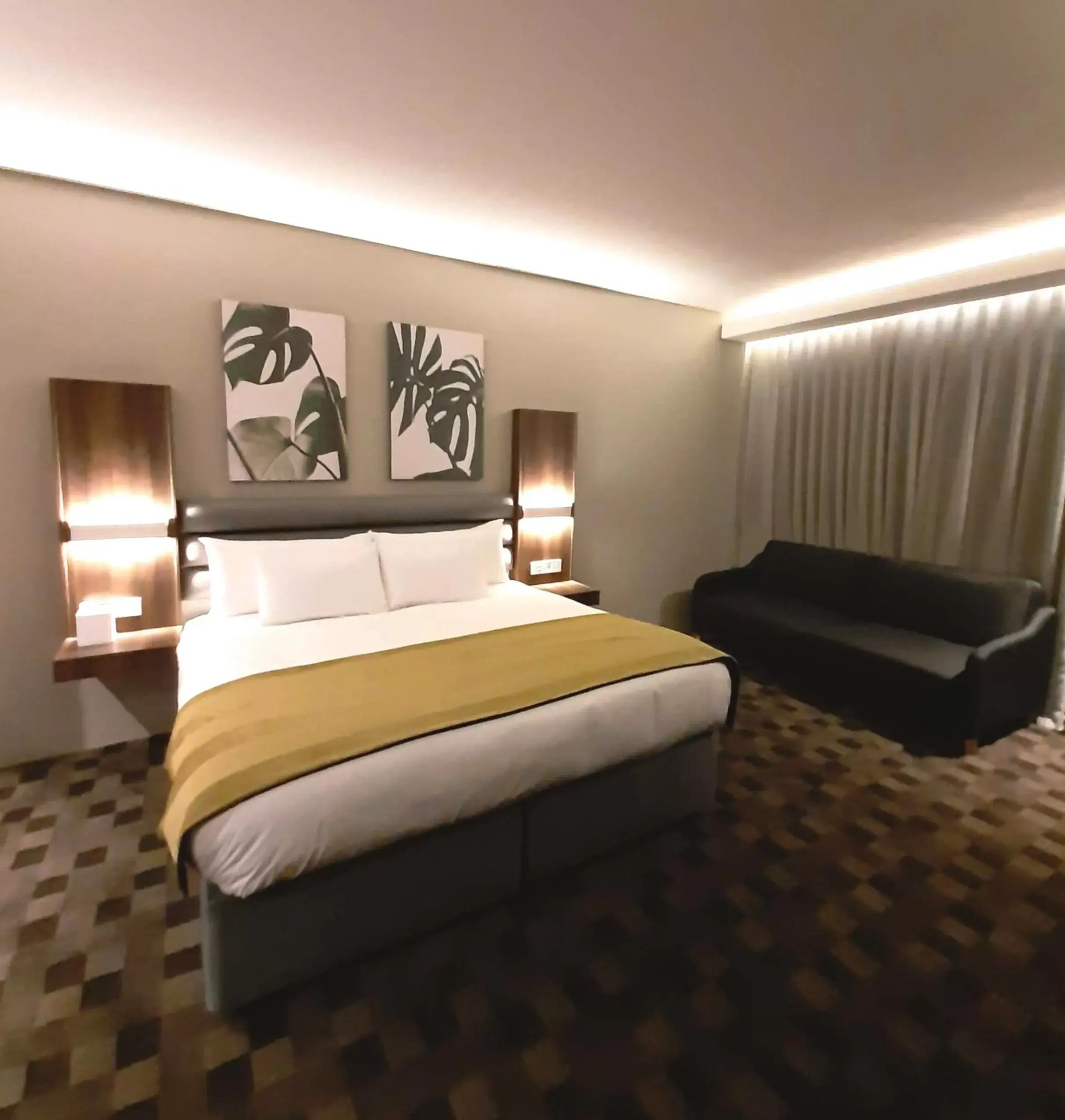 Bed in Copperwood Hotel and Conferencing