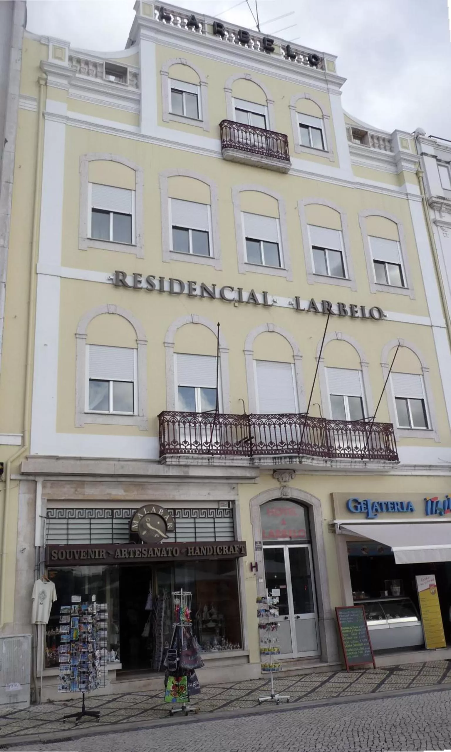 Facade/entrance, Property Building in Hotel Larbelo