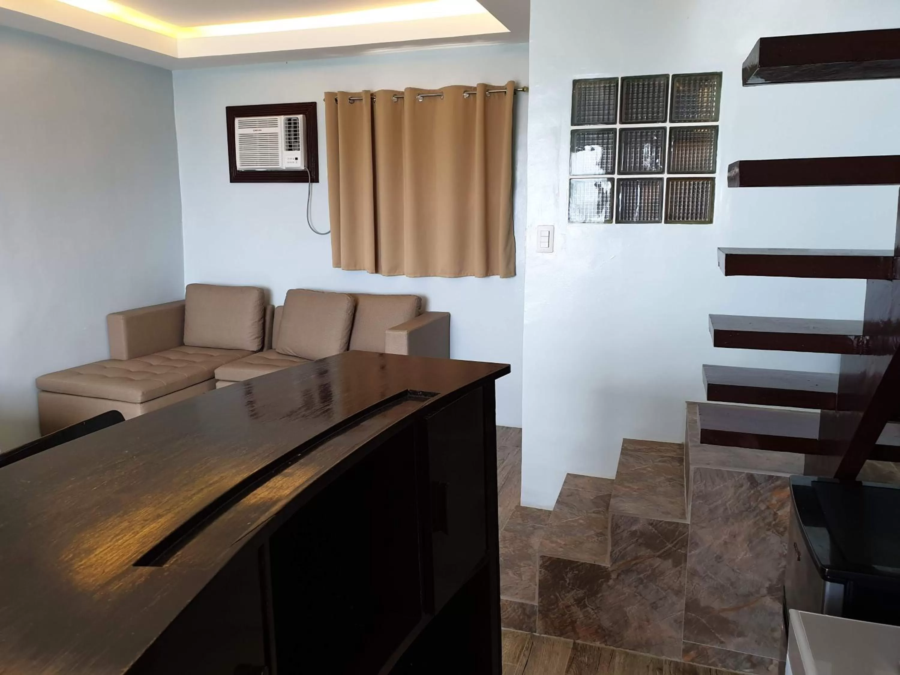 Raya Del Sol Dive Resort