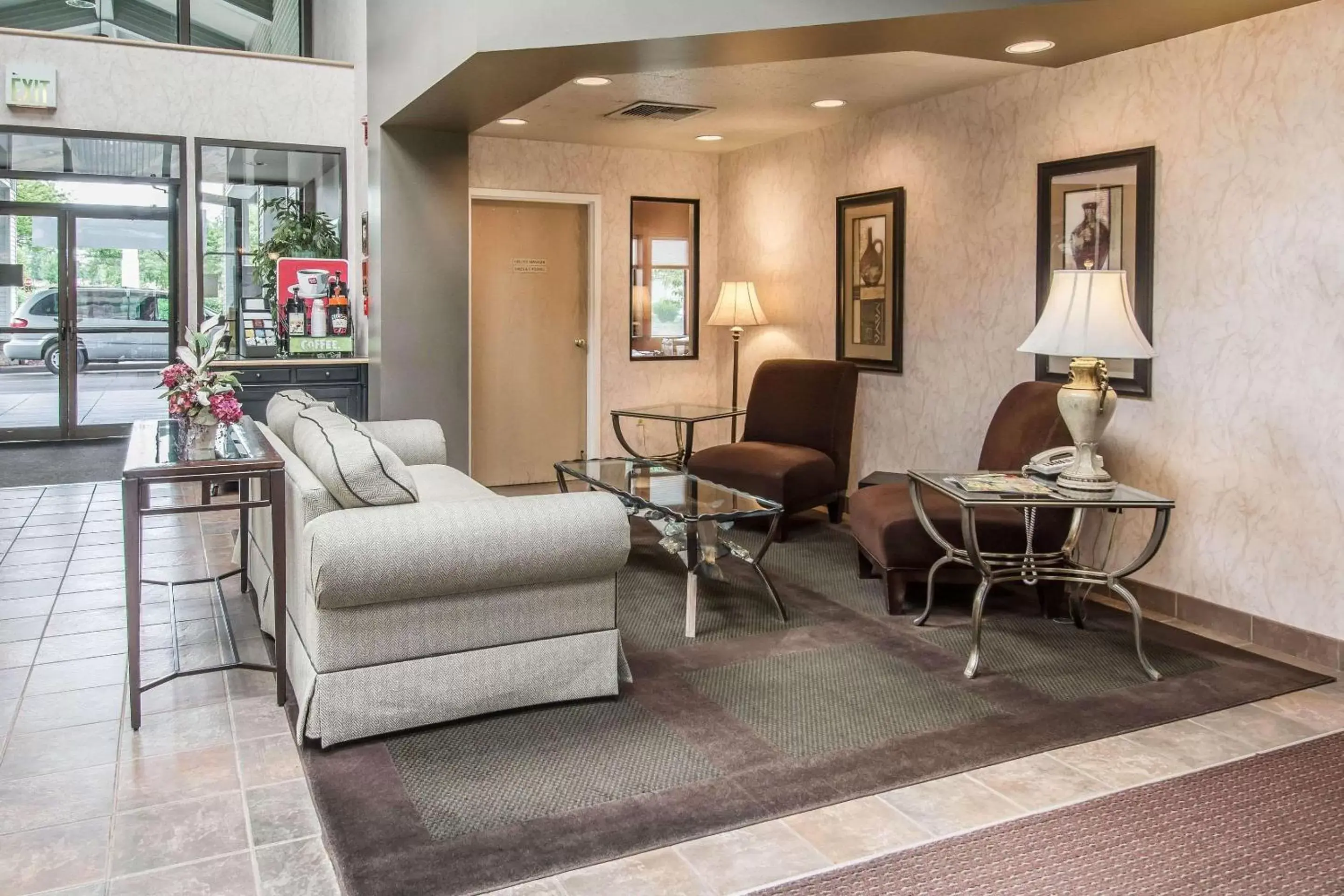 Lobby or reception, Seating Area in Holiday Inn - Clarkston - Lewiston, an IHG Hotel