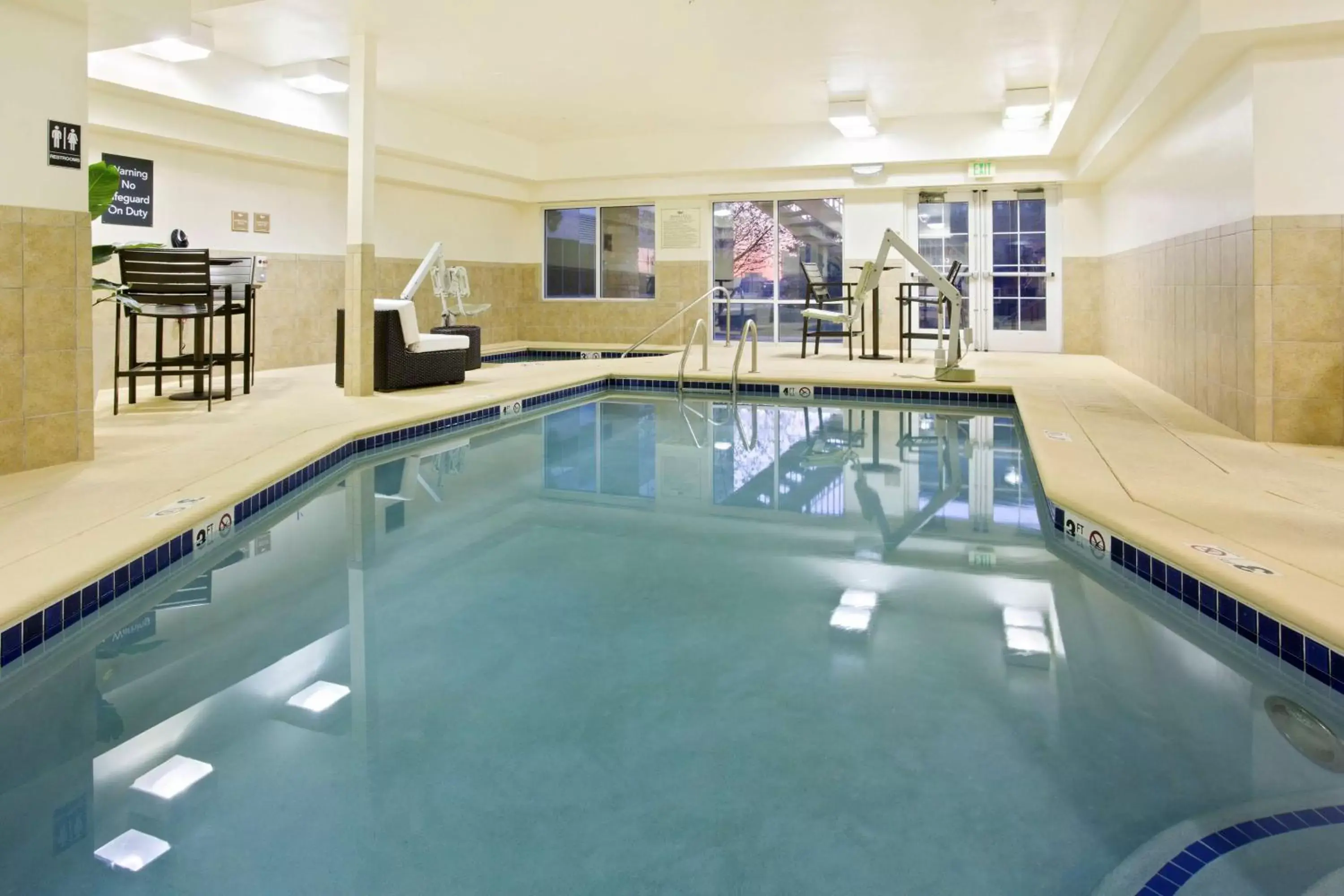 Pool view, Swimming Pool in Homewood Suites by Hilton Denver West - Lakewood