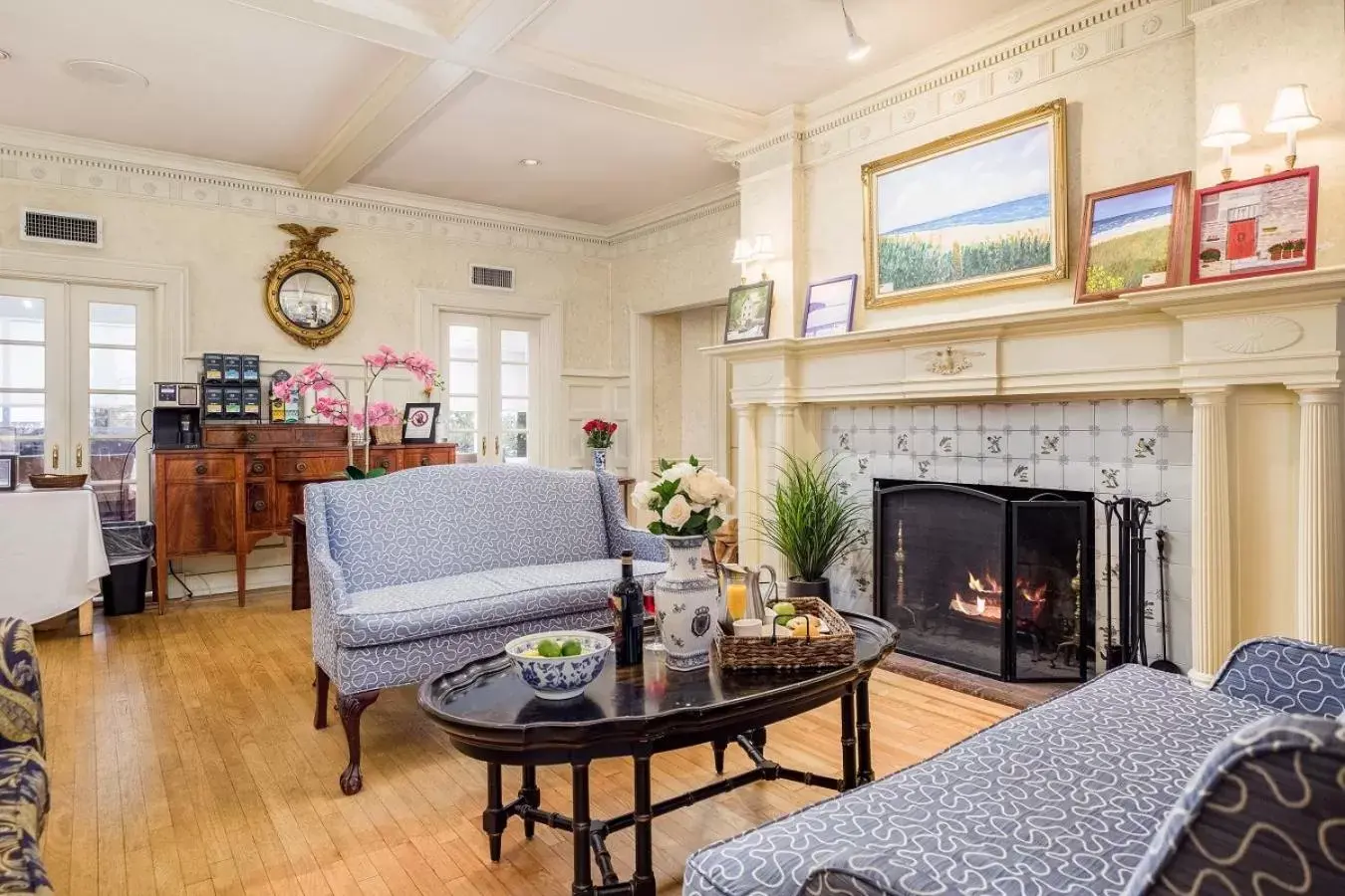 Seating Area in Simsbury 1820 House