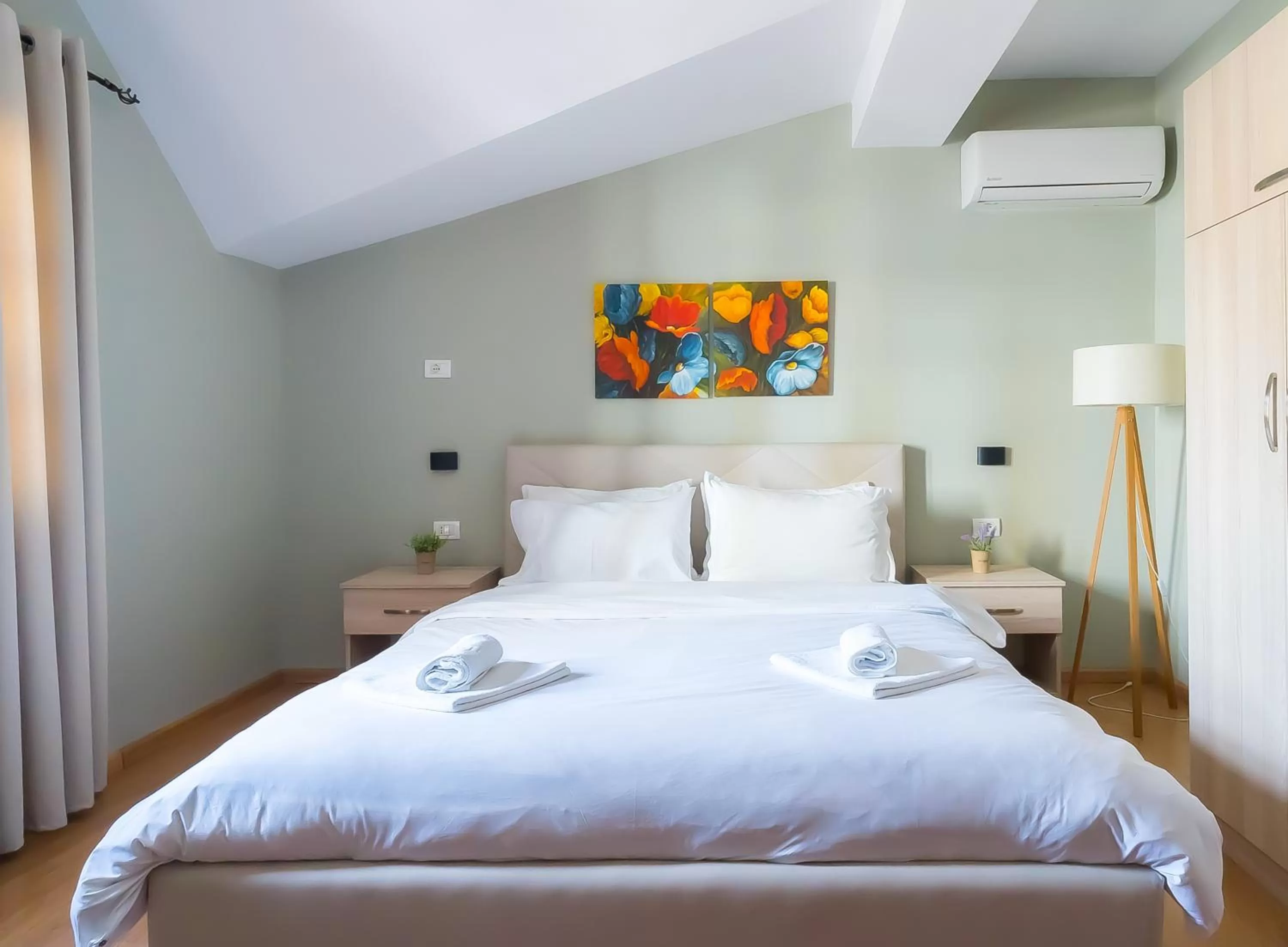 Bed in Garden Boutique B&B