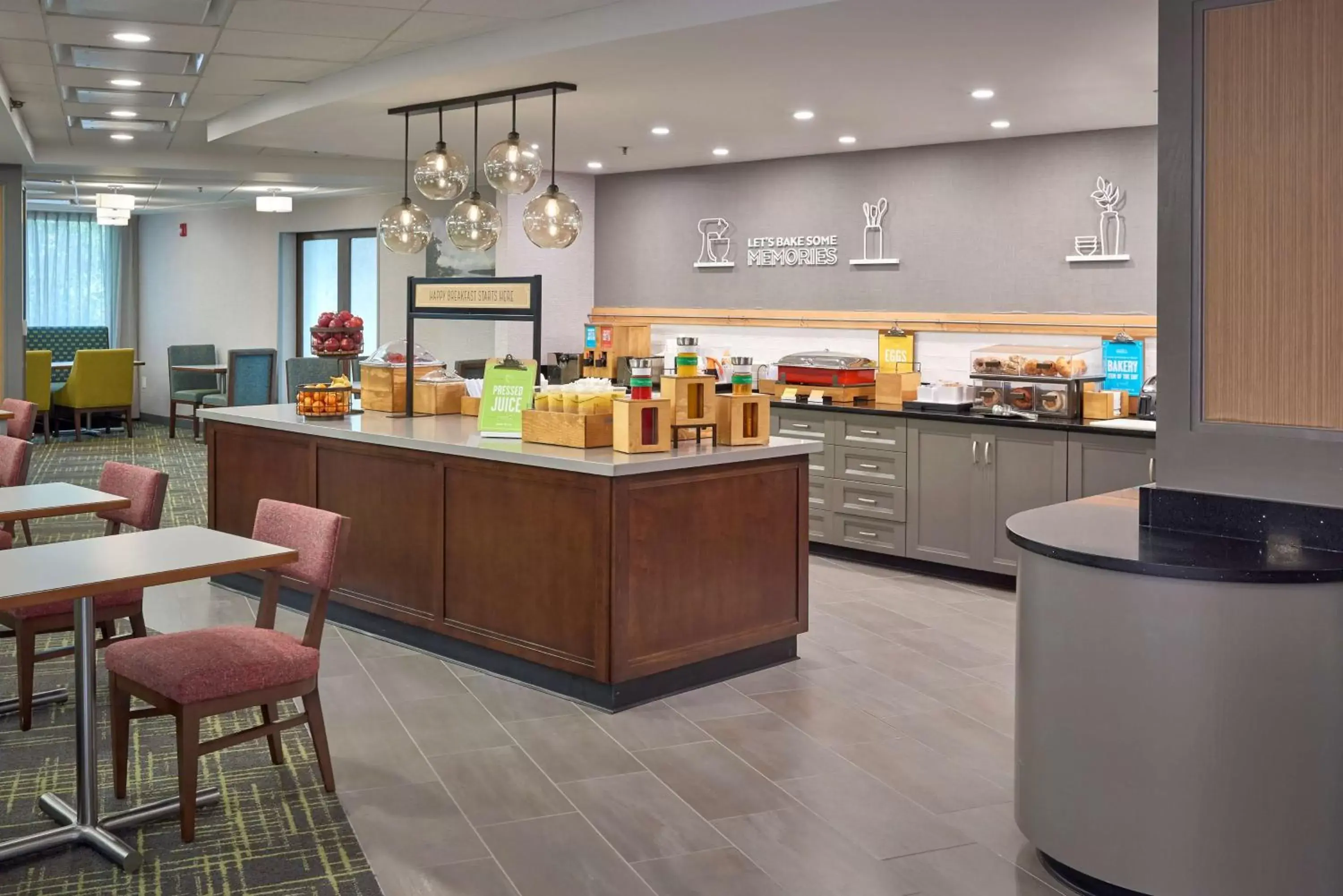 Breakfast, Restaurant/Places to Eat in Hampton Inn by Hilton Harrisburg West