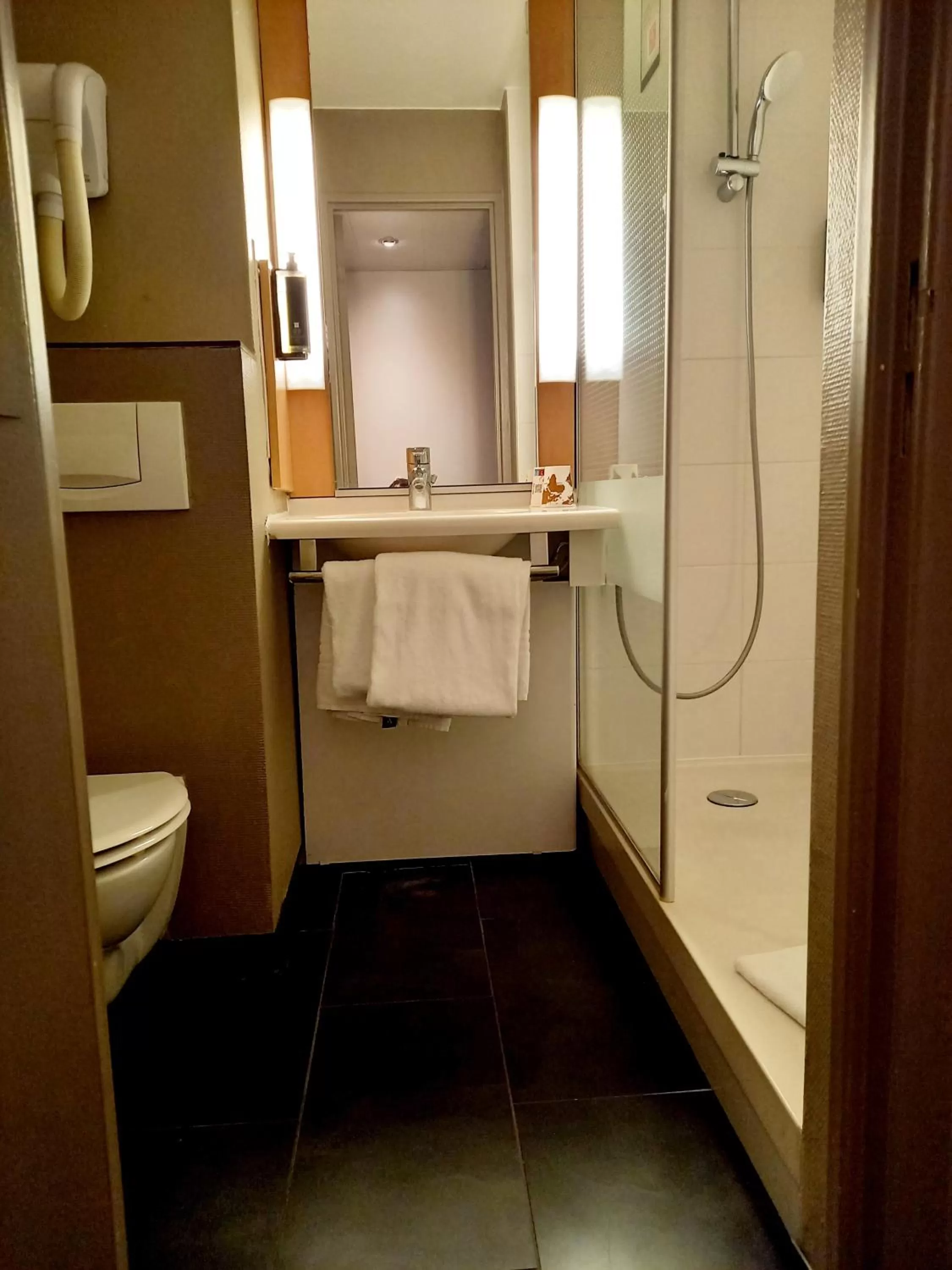Bathroom in ibis Paris Porte D'Orleans