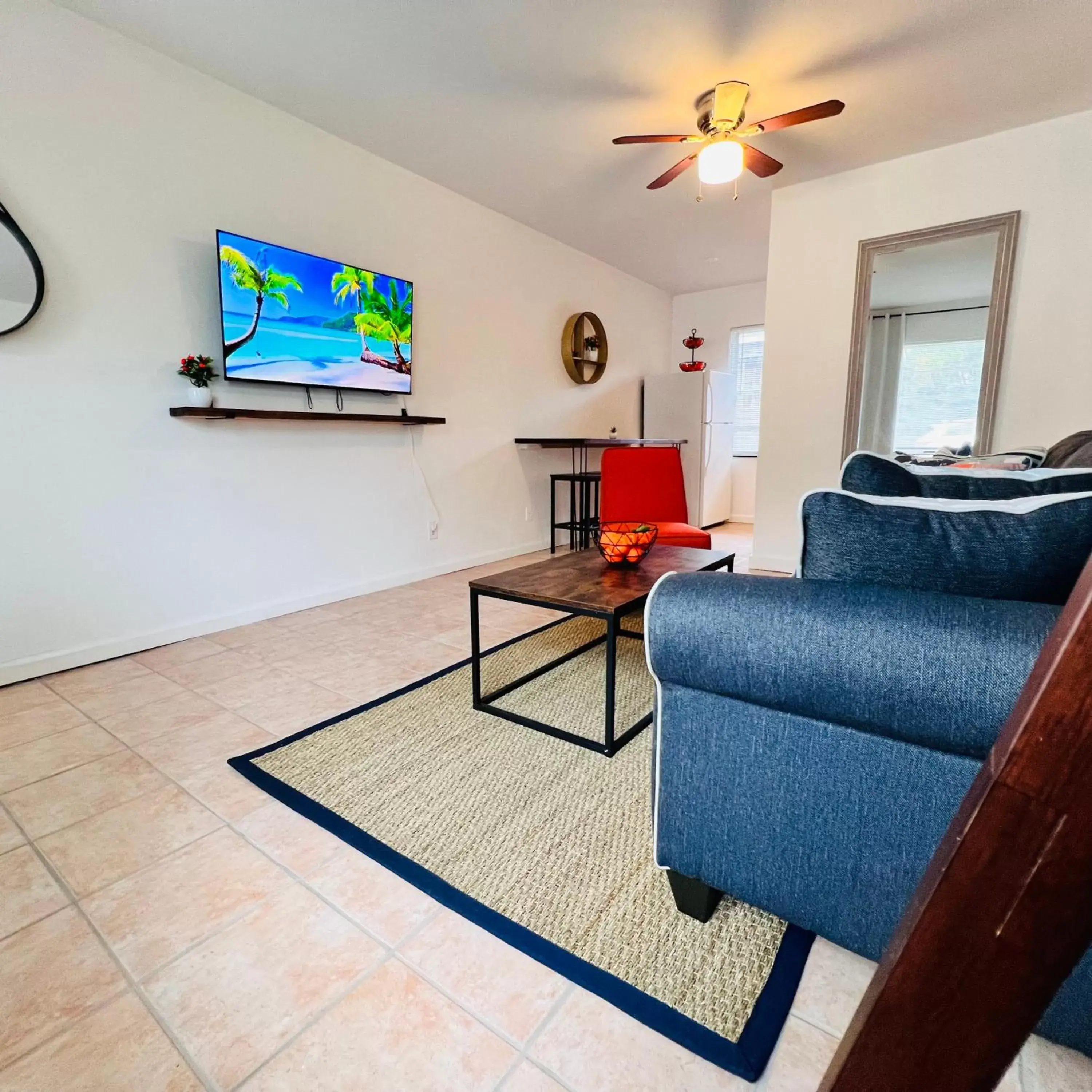 TV and multimedia, Seating Area in Coco Bay Vacation Condos