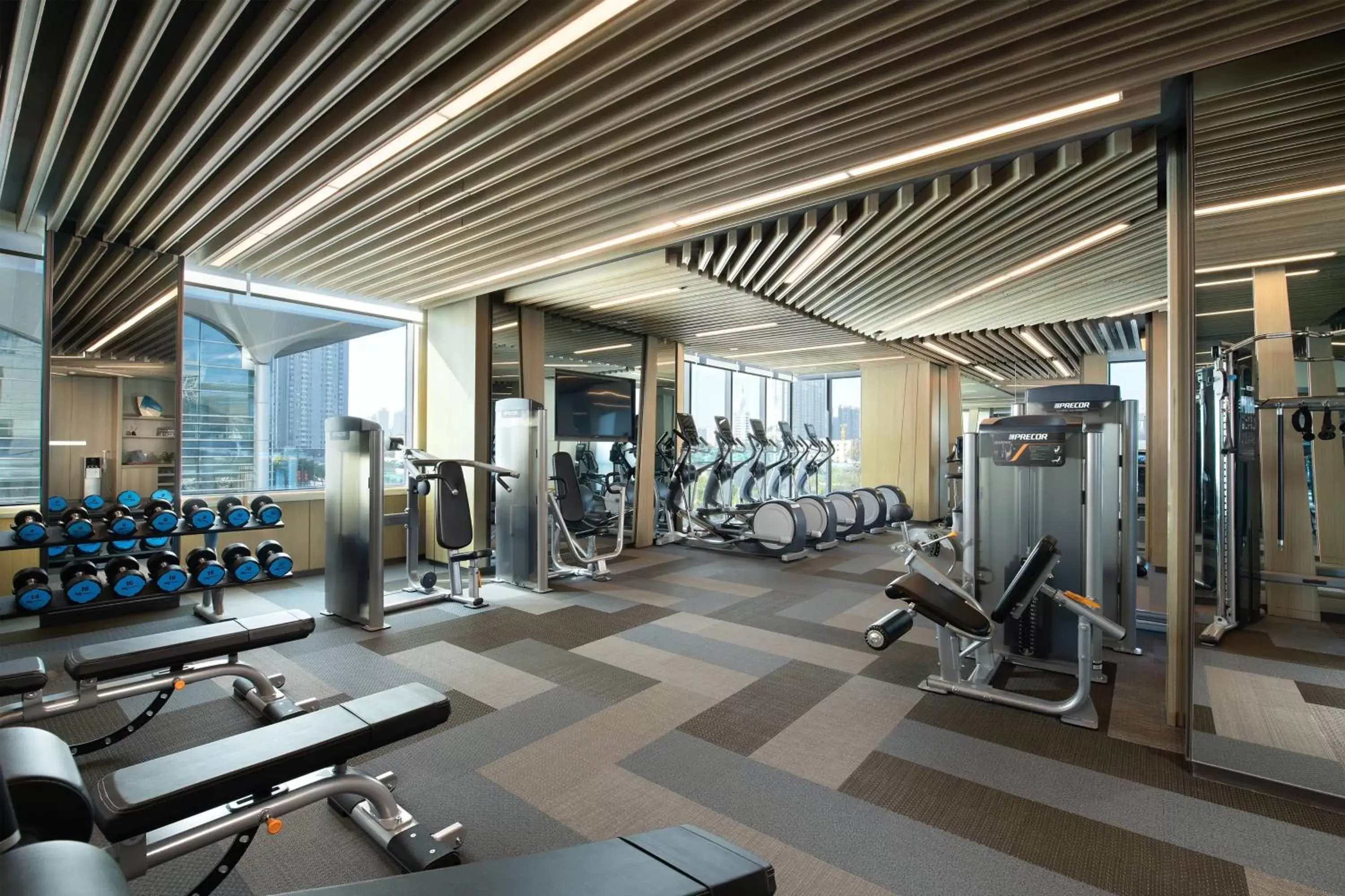 Fitness centre/facilities, Fitness Center/Facilities in Renaissance Xi'an Hotel