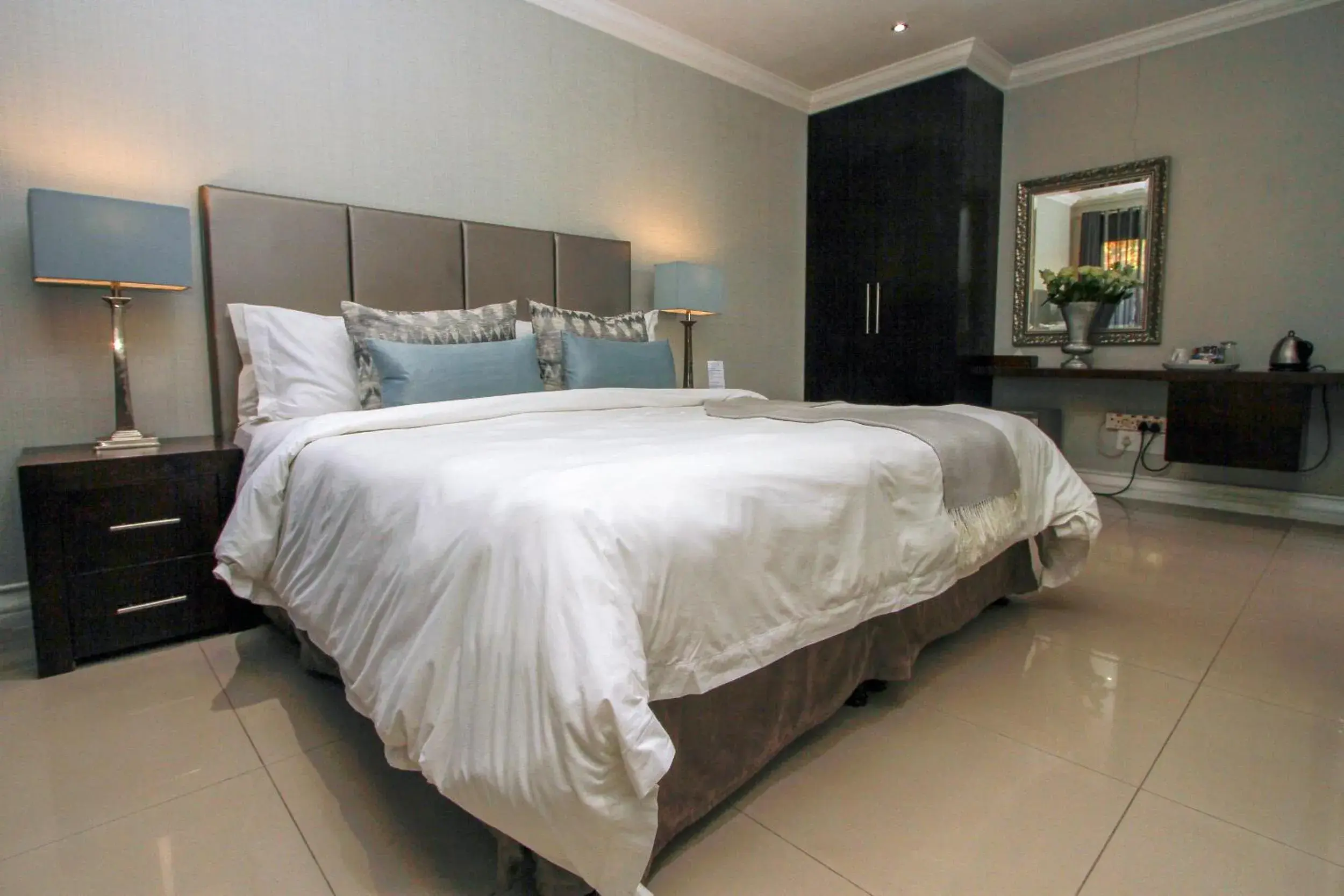 Bed in Sanchia Luxury Guesthouse