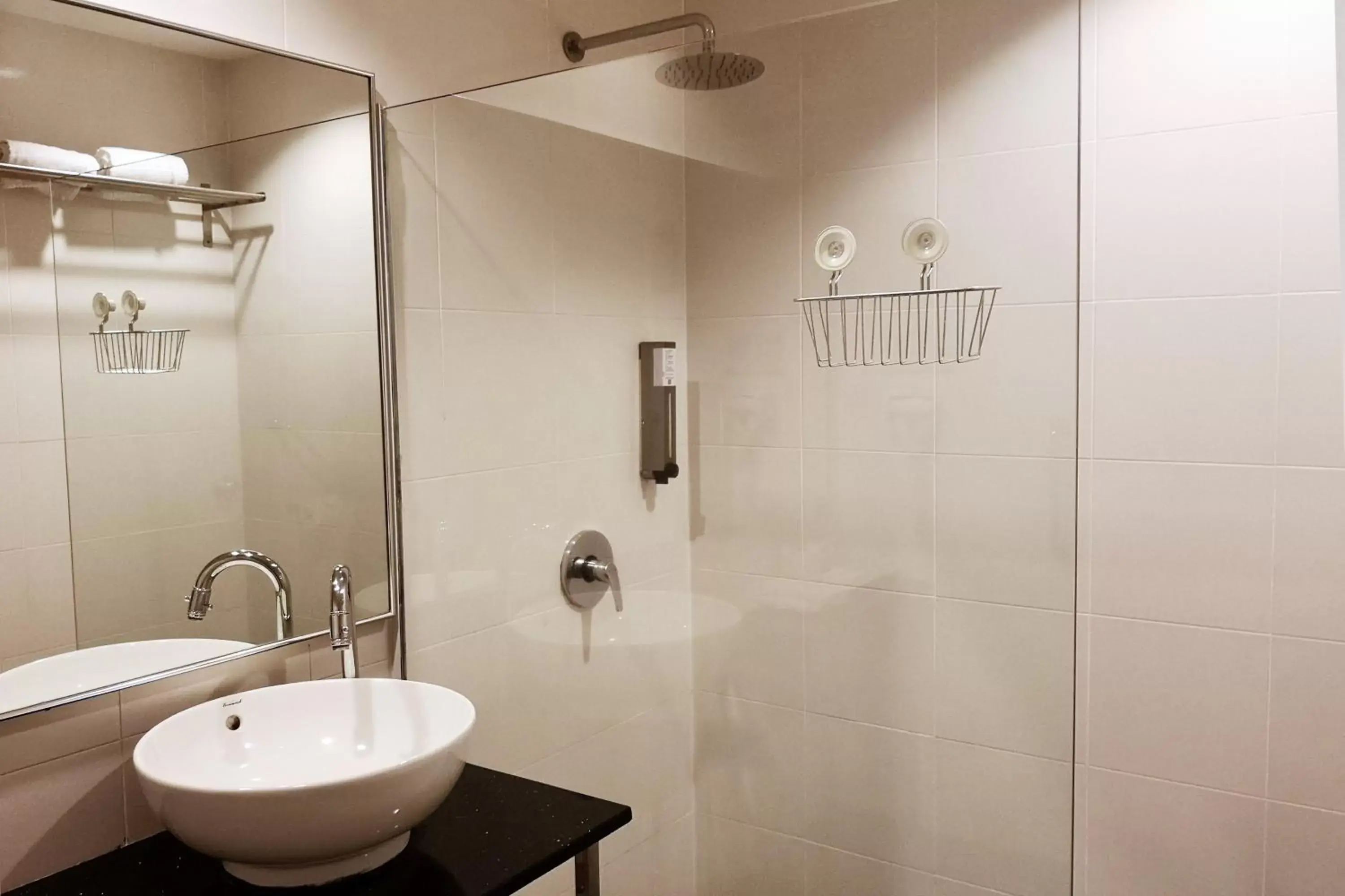 Bathroom in The LimeTree Hotel, Kuching