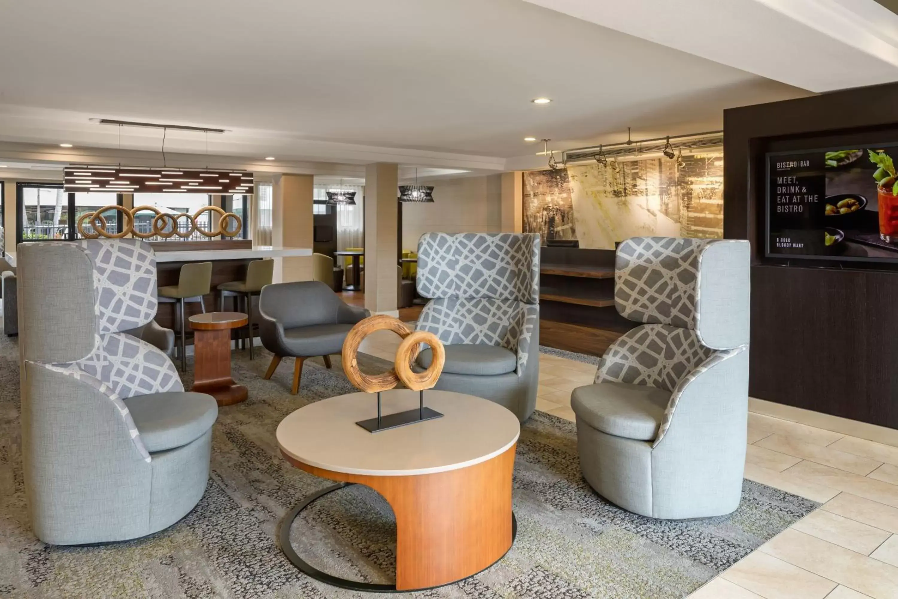 Lobby or reception, Lounge/Bar in Courtyard by Marriott San Diego Del Mar/Solana Beach