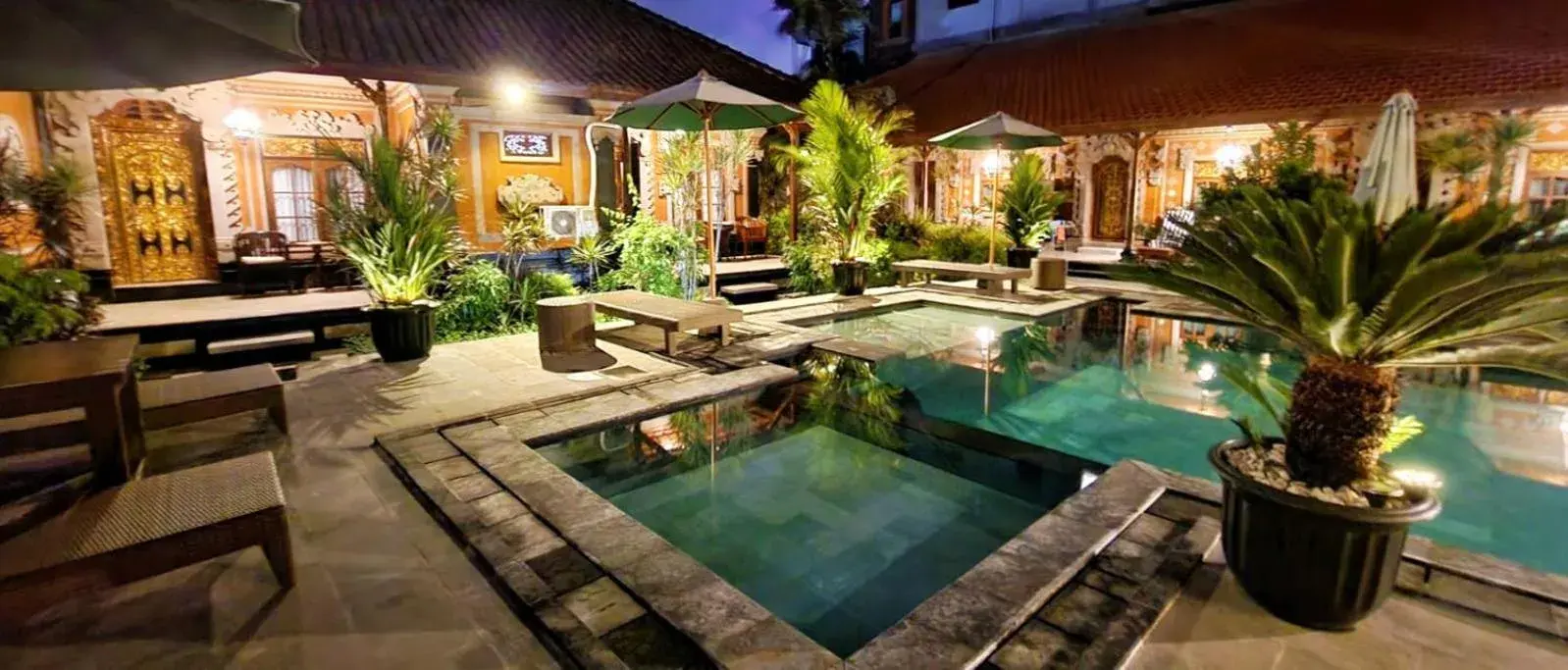 Swimming Pool in Puri Gopa Hotel