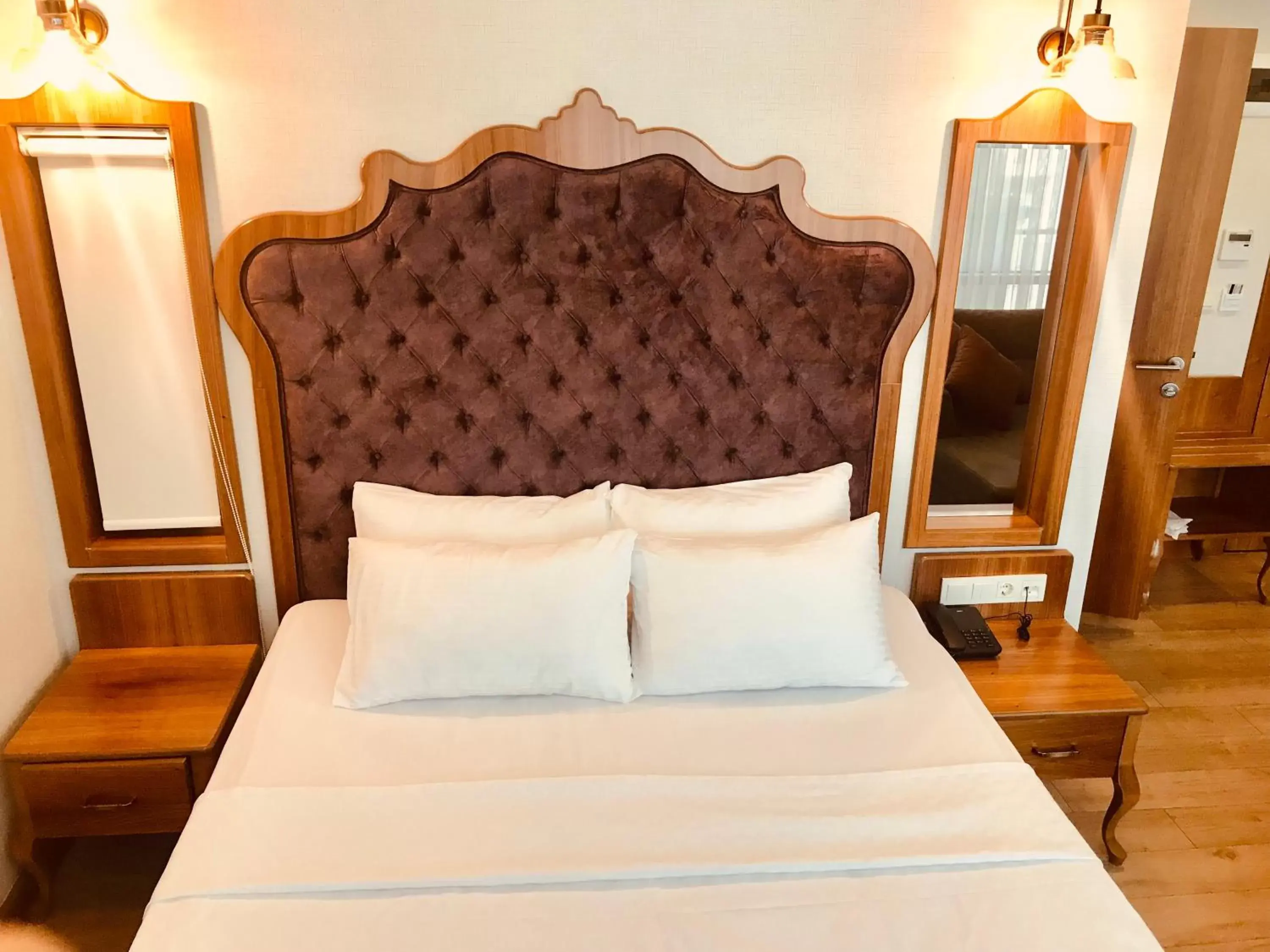 Bed in The Meretto Hotel Istanbul Old City
