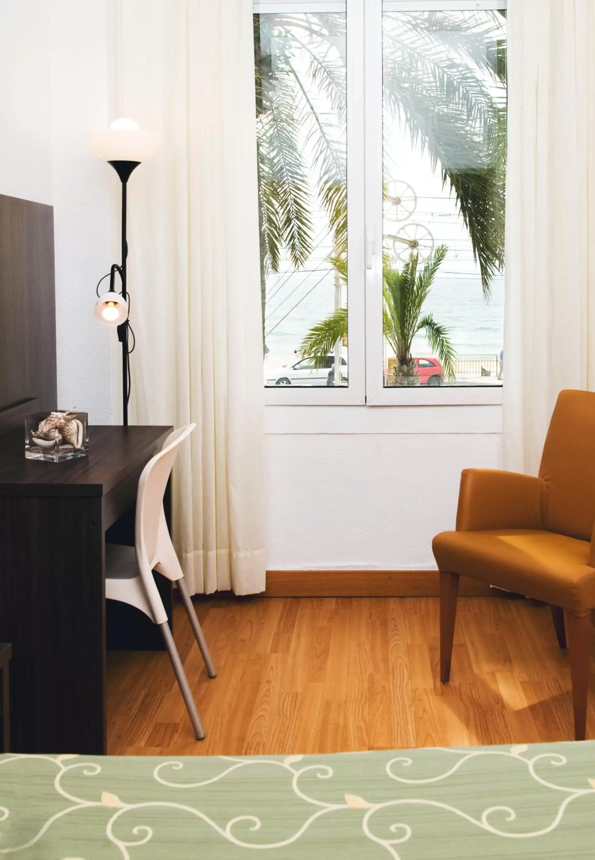 Seating Area in Hotel Miramar Badalona