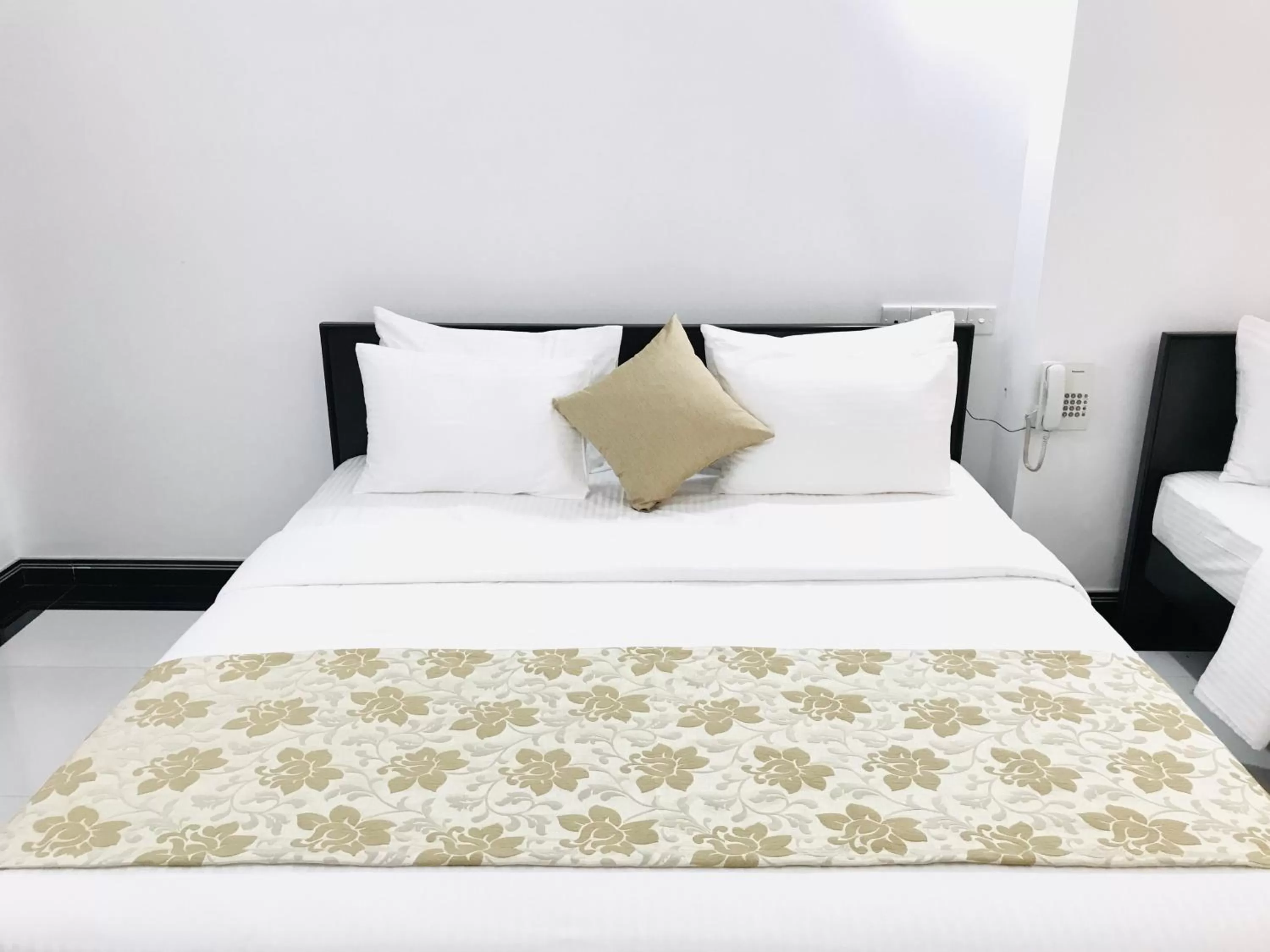 Bedroom, Bed in Siluni's Villa