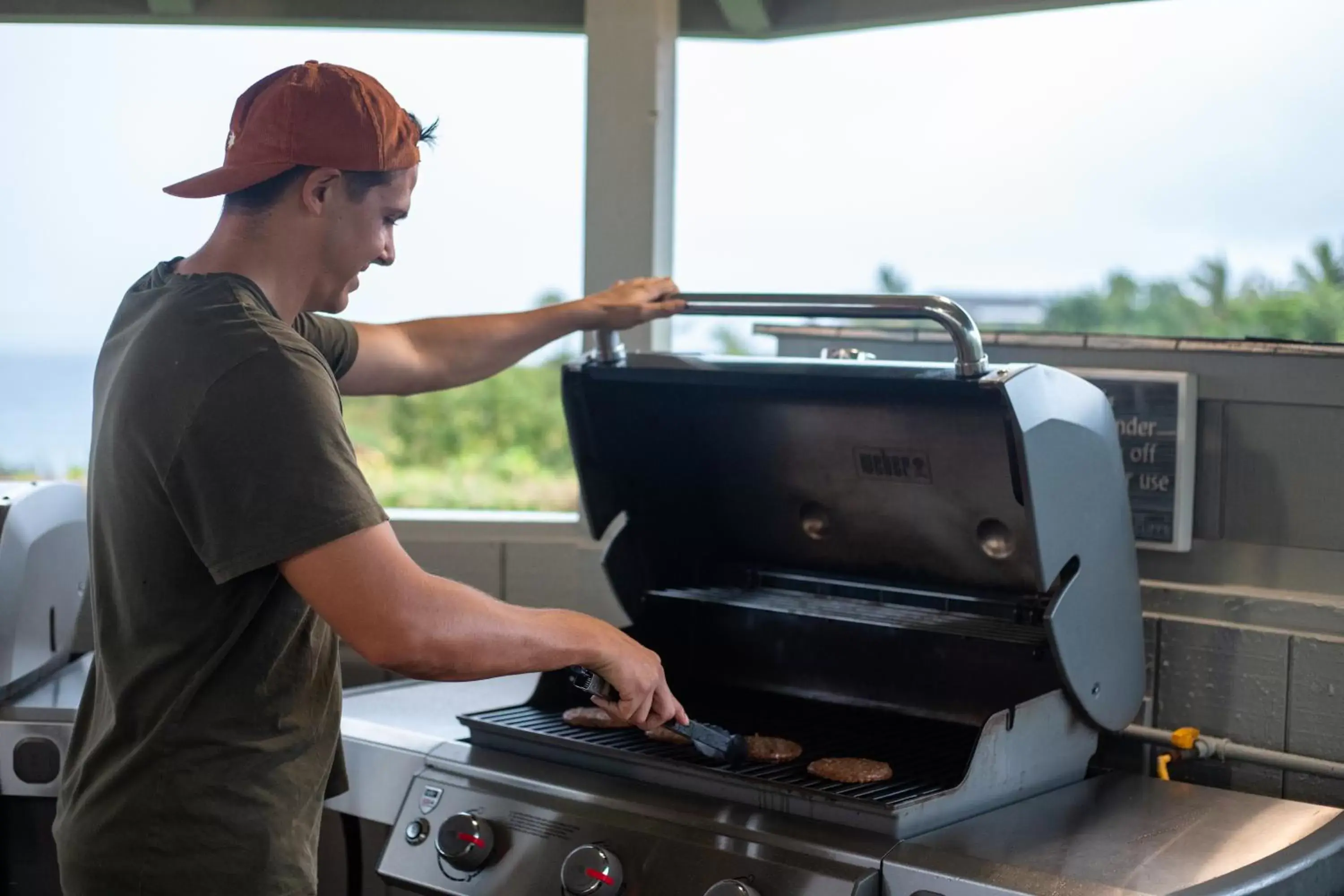 BBQ facilities in The Cliffs at Princeville