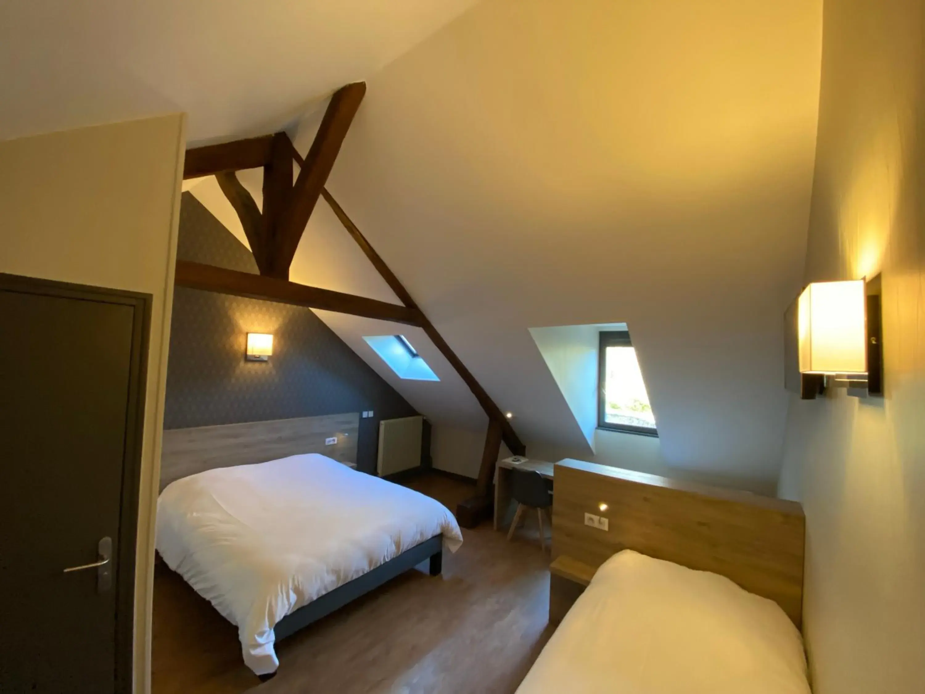 Bedroom, Bed in LOGIS - Hôtel Saint Nicolas