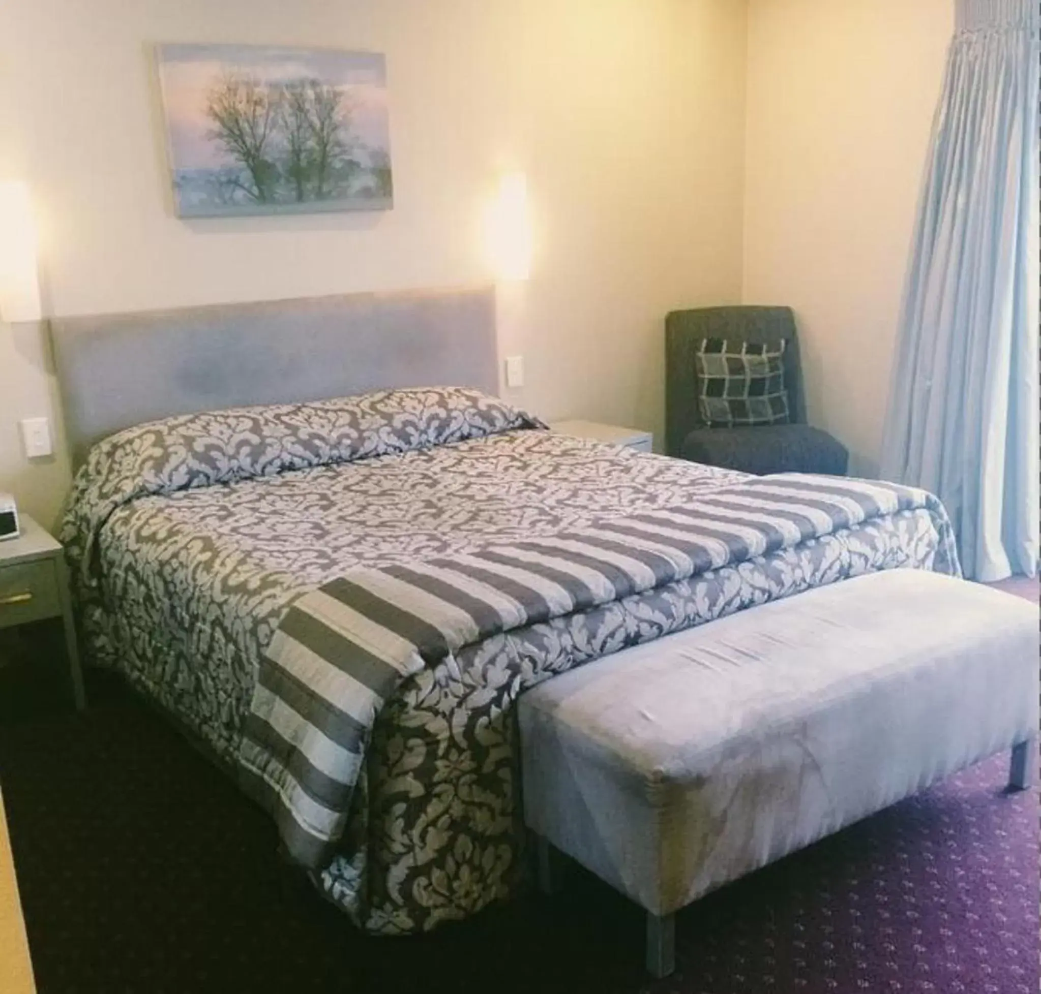 Executive Apartment with Spa Bath in Manukau Motor Lodge