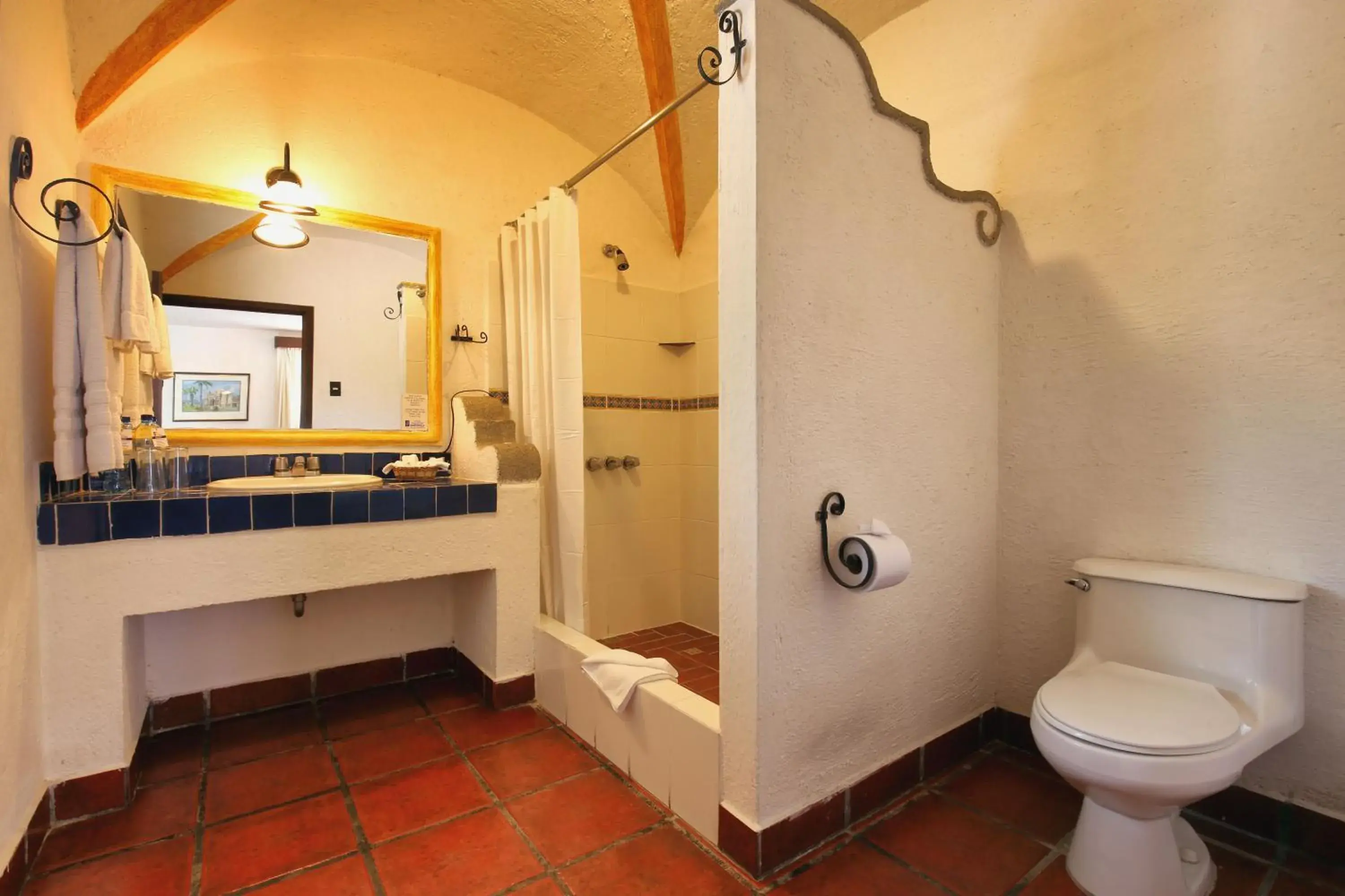 Bathroom in Villa Colonial