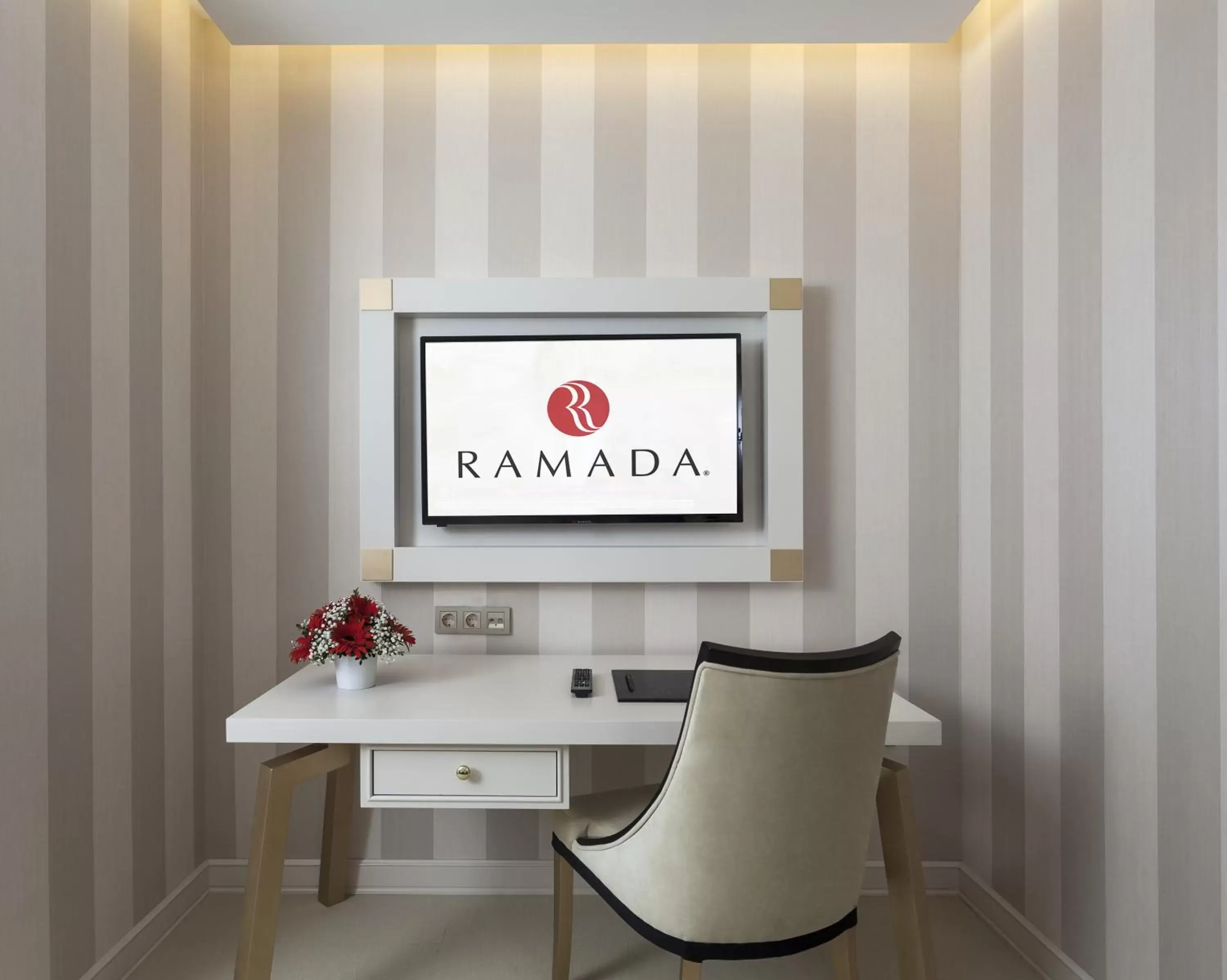 TV and multimedia in Ramada Hotel & Suites by Wyndham Istanbul- Sisli