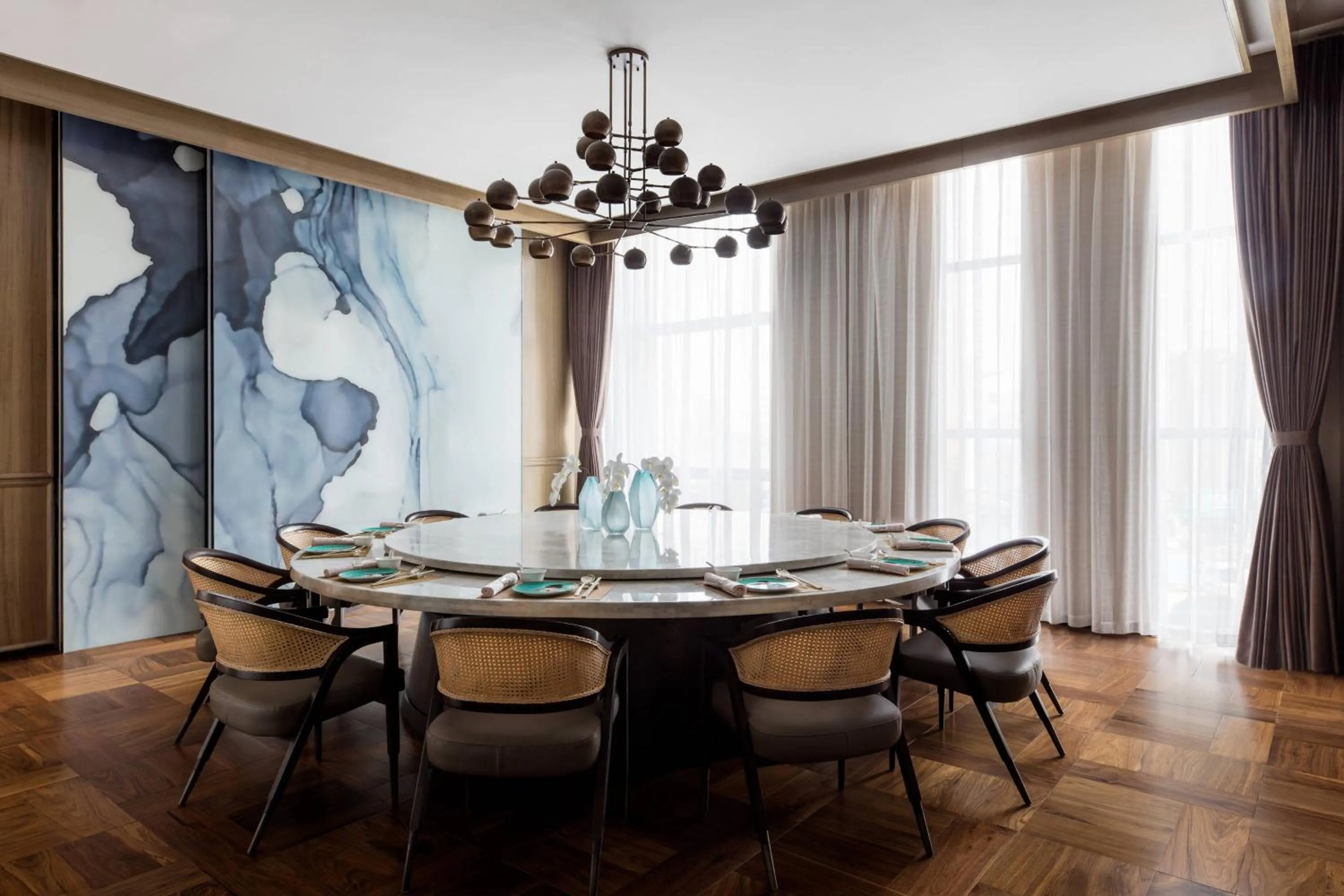 Restaurant/places to eat in Courtyard by Marriott Shunde Longjiang, Near Furniture Fair