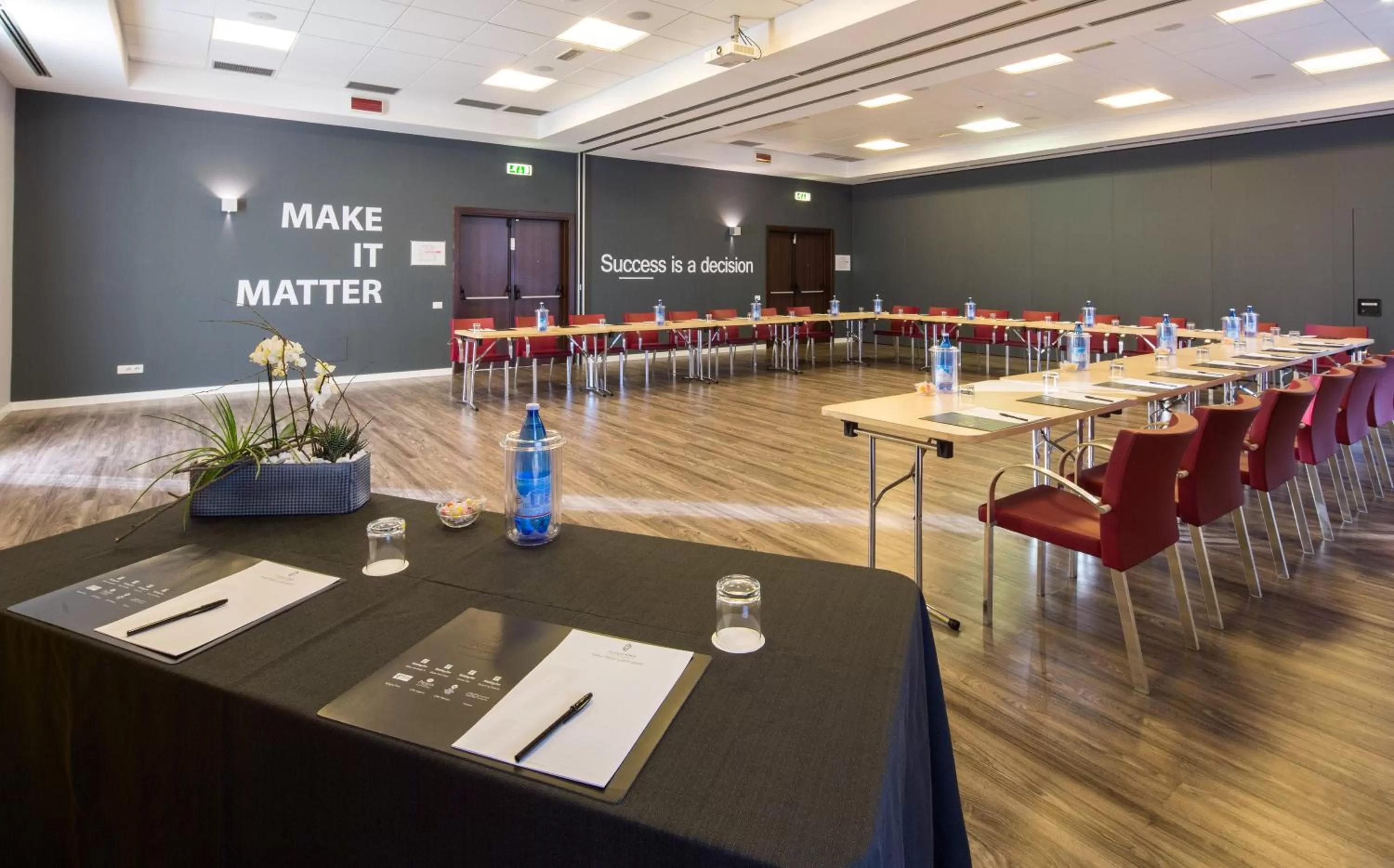 Meeting/conference room in Holiday Inn Bologna - Fiera by IHG