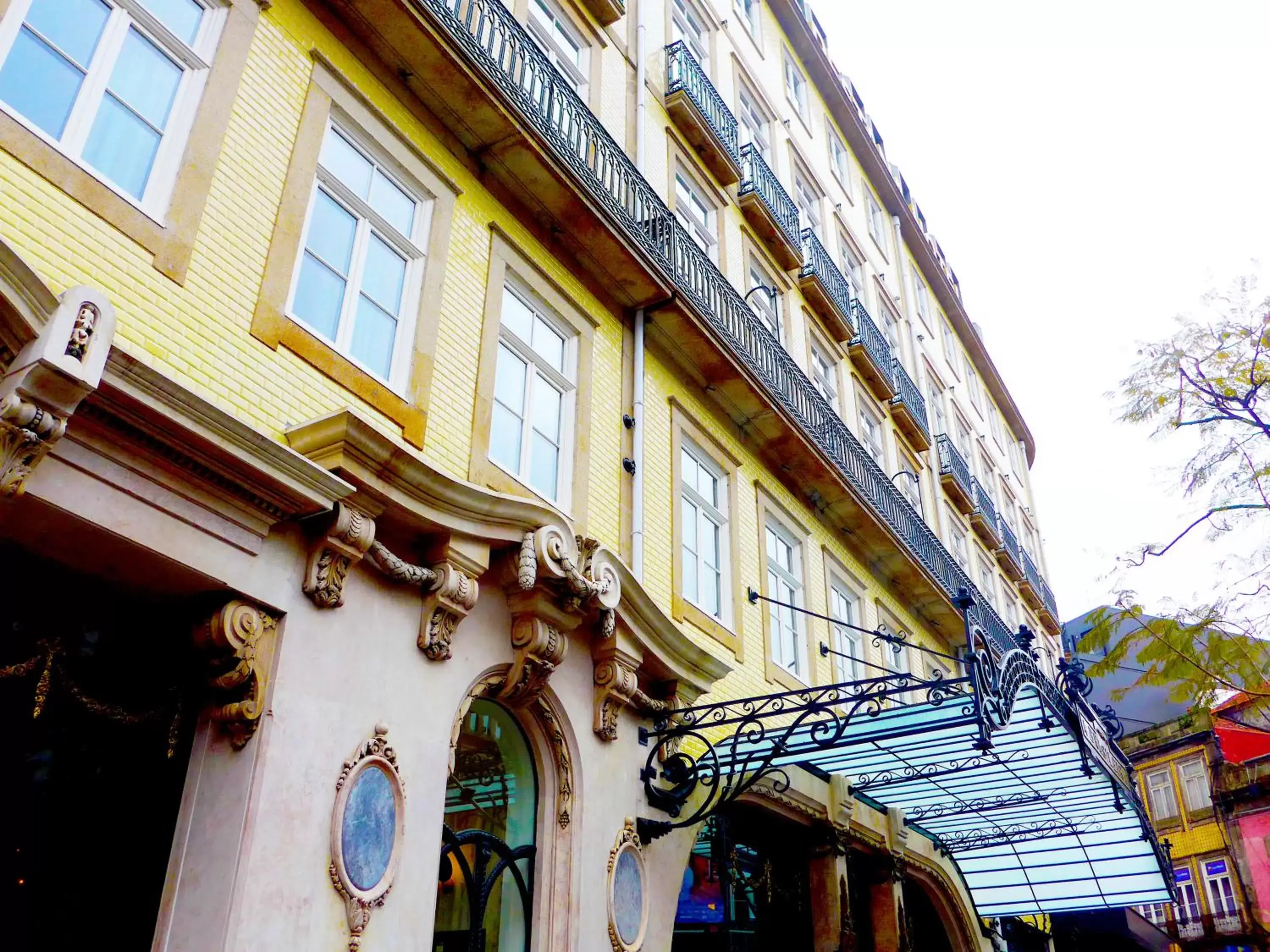 Facade/entrance, Property Building in Pestana Porto - A Brasileira, City Center & Heritage Building