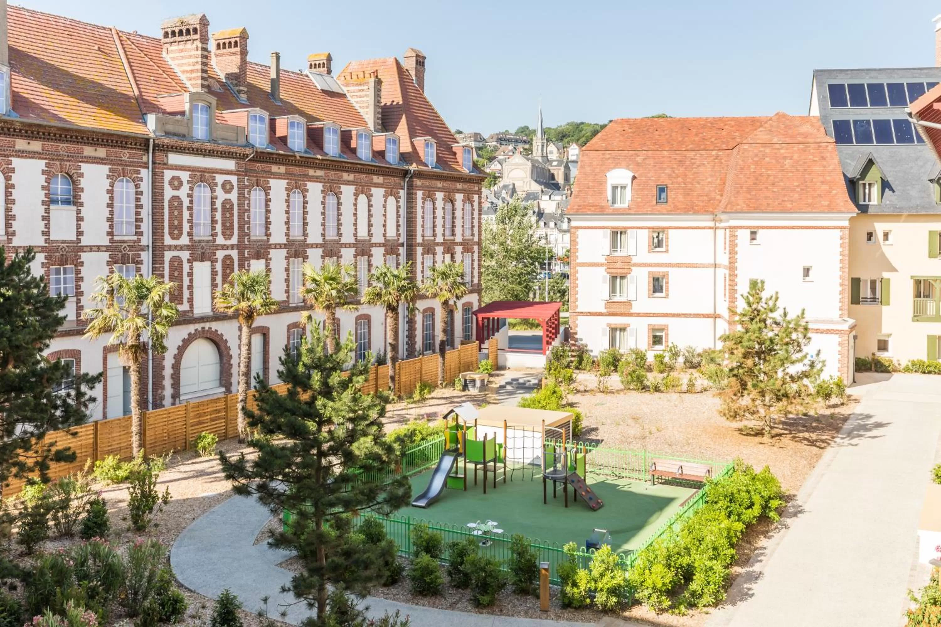 Property building in Résidence Pierre & Vacances Premium Presqu'Ile de la Touques