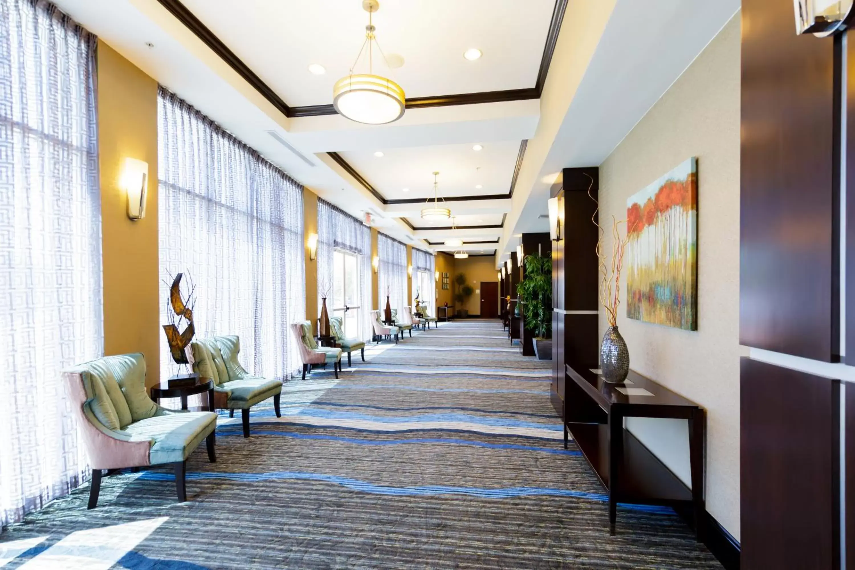 Meeting/conference room in Holiday Inn Houston-Webster, an IHG Hotel